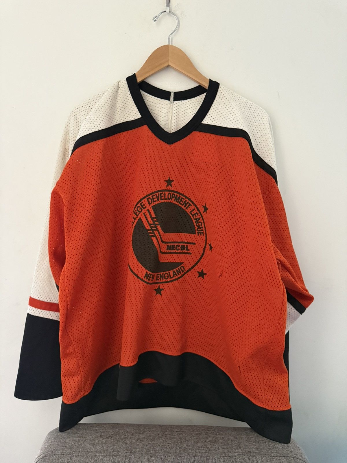 Vintage New England college development team hockey jersey Size US L / EU 52-54 / 3 - 1 Thumbnail