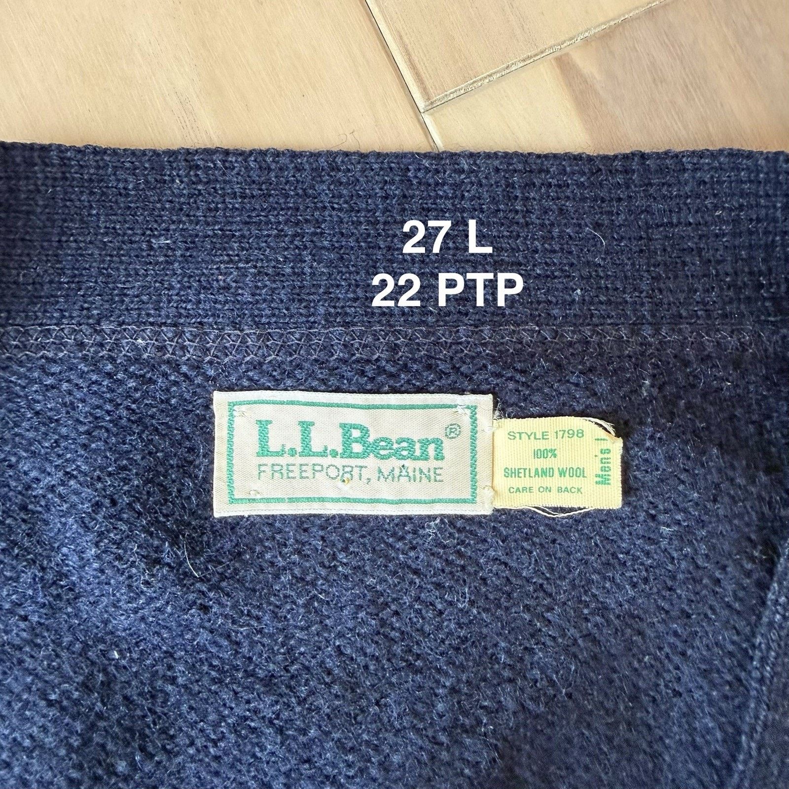 L.L. Bean Vintage LL Bean Shetland Wool Cardigan Large Navy Winter Size US L / EU 52-54 / 3 - 7 Thumbnail