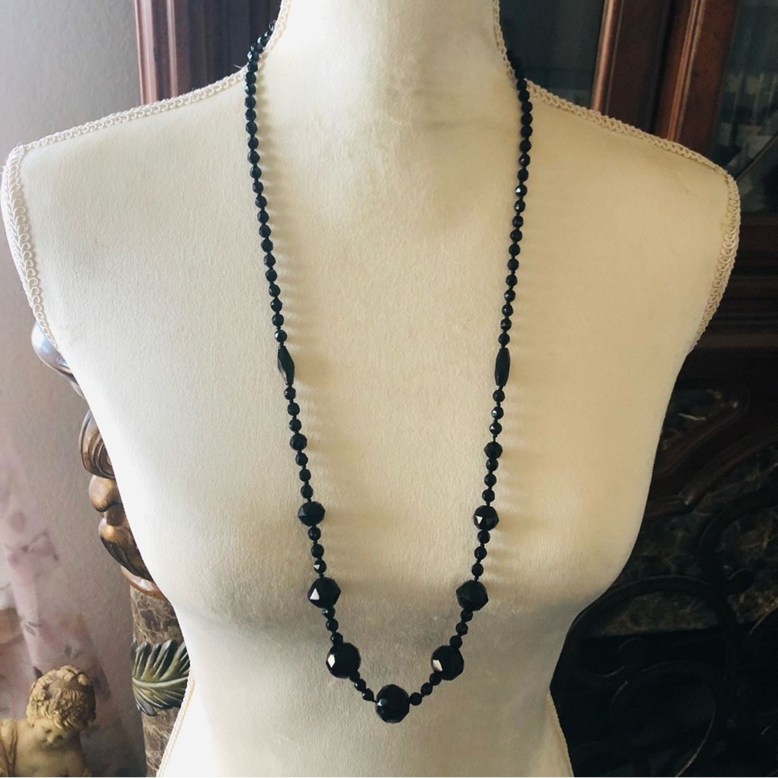 Vintage Vintage faceted jet black glass crystal necklace Size ONE SIZE - 6 Thumbnail
