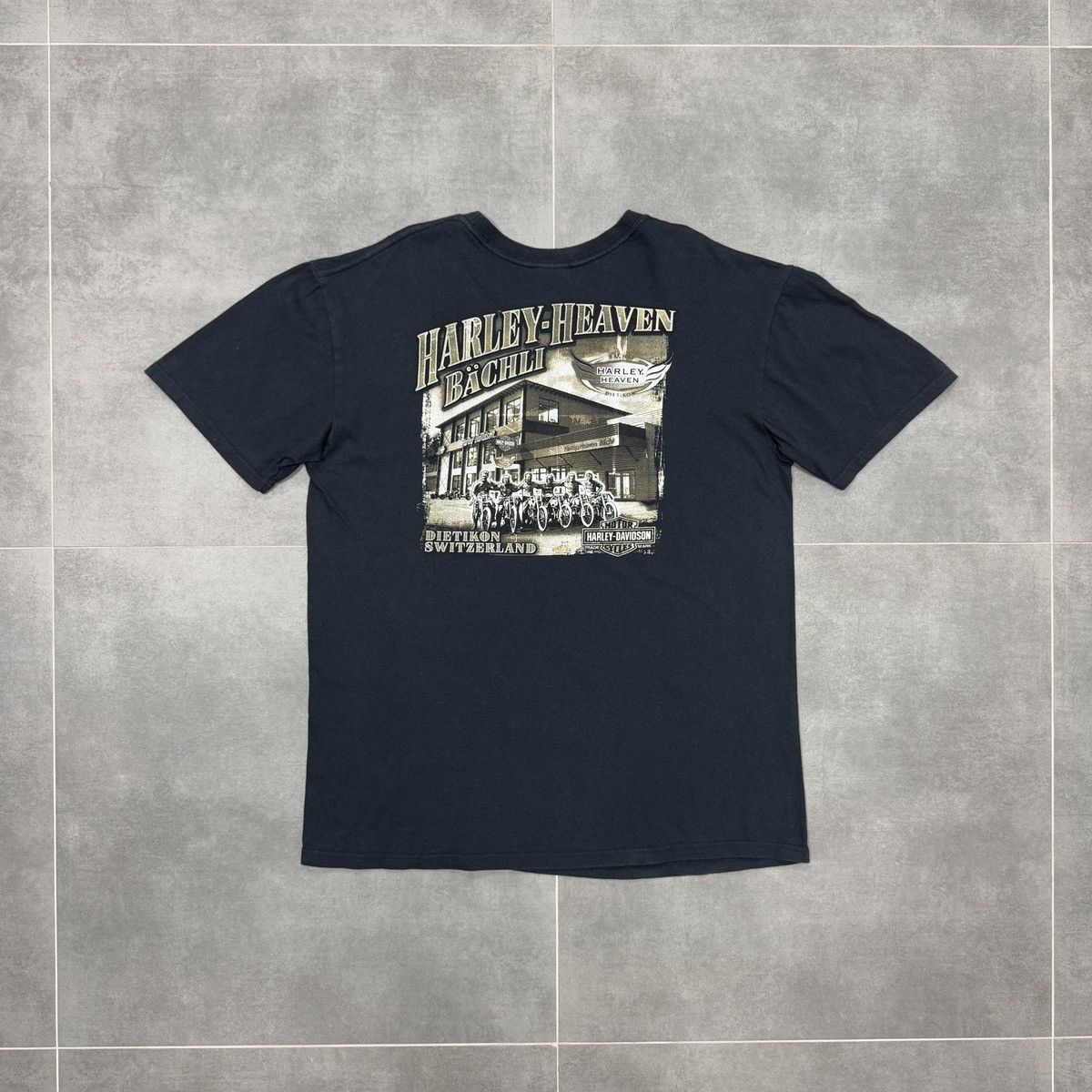 Harley Davidson Harley Davidson Motorcycles Dietikon Switzerland T-Shirt XL Size US XL / EU 56 / 4 - 13 Thumbnail