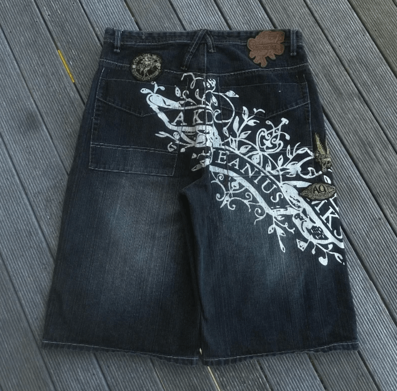 Japanese Brand Denim Shorts Pattern Embroidery Loose Size US 32 / EU 48 - 1 Thumbnail