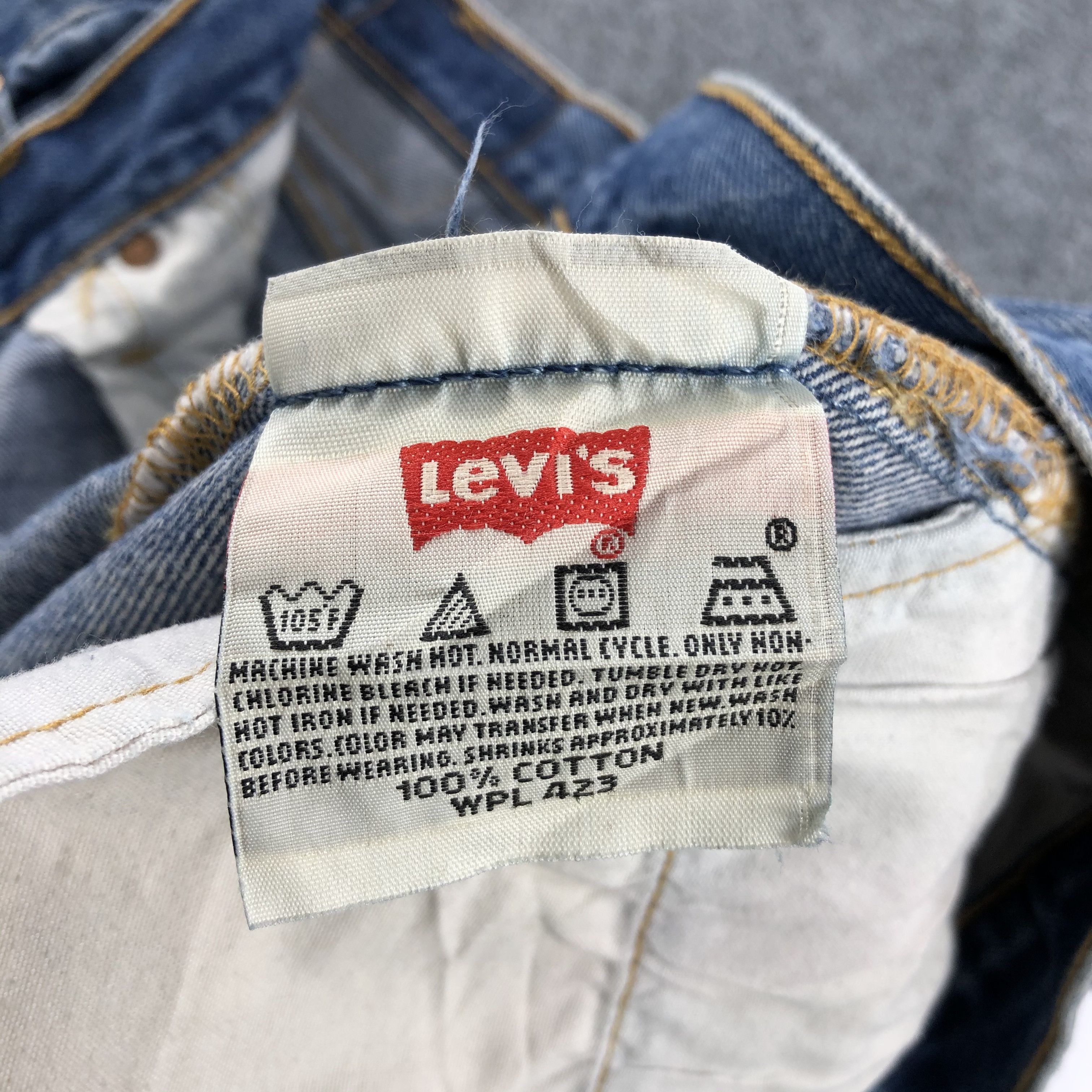 Levi's 90s Vintage Blue Wash Levis 501 Jeans-JM1738 Size US 33 - 10 Thumbnail