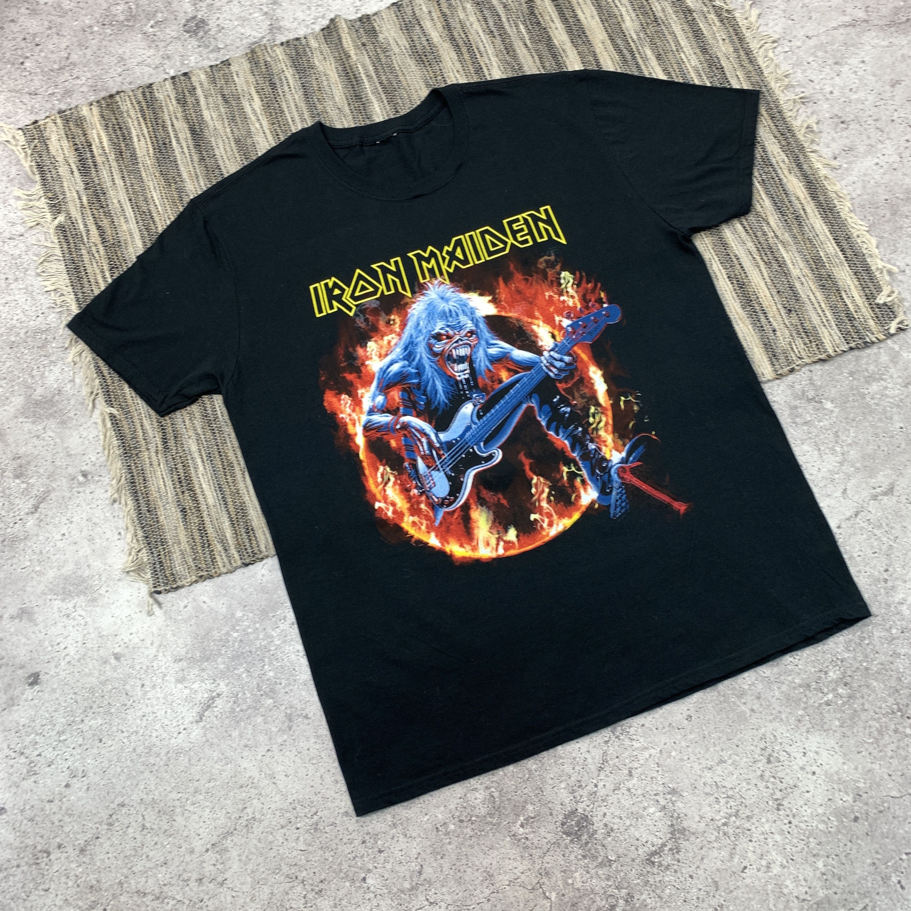 Band Tees Vintage Iron Maiden 90s Rock Band Graphic Black Tee Shirt XL Size US XL / EU 56 / 4 - 2 Thumbnail