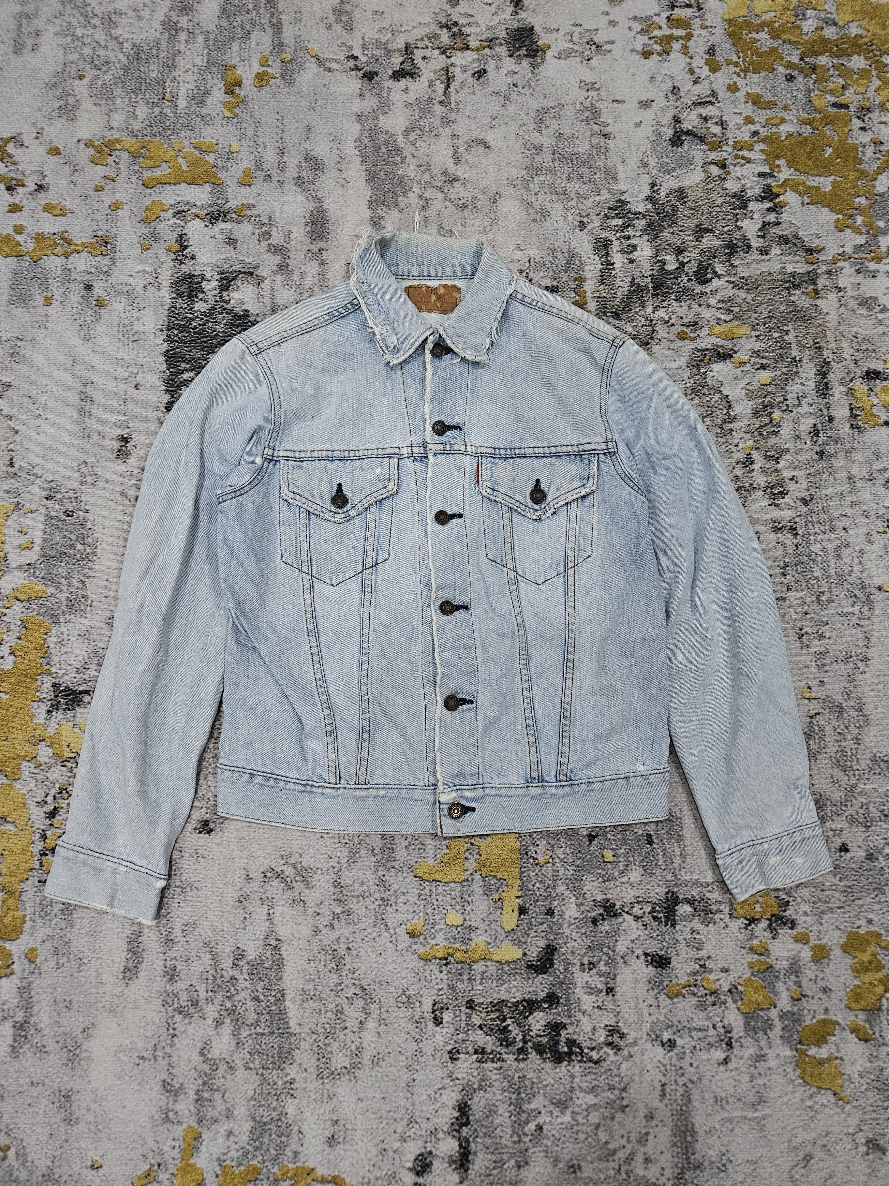 Levi's Vintage Style Levis Light Denim Trucker Jacket - Classic Fit Size US S / EU 44-46 / 1 - 2 Thumbnail