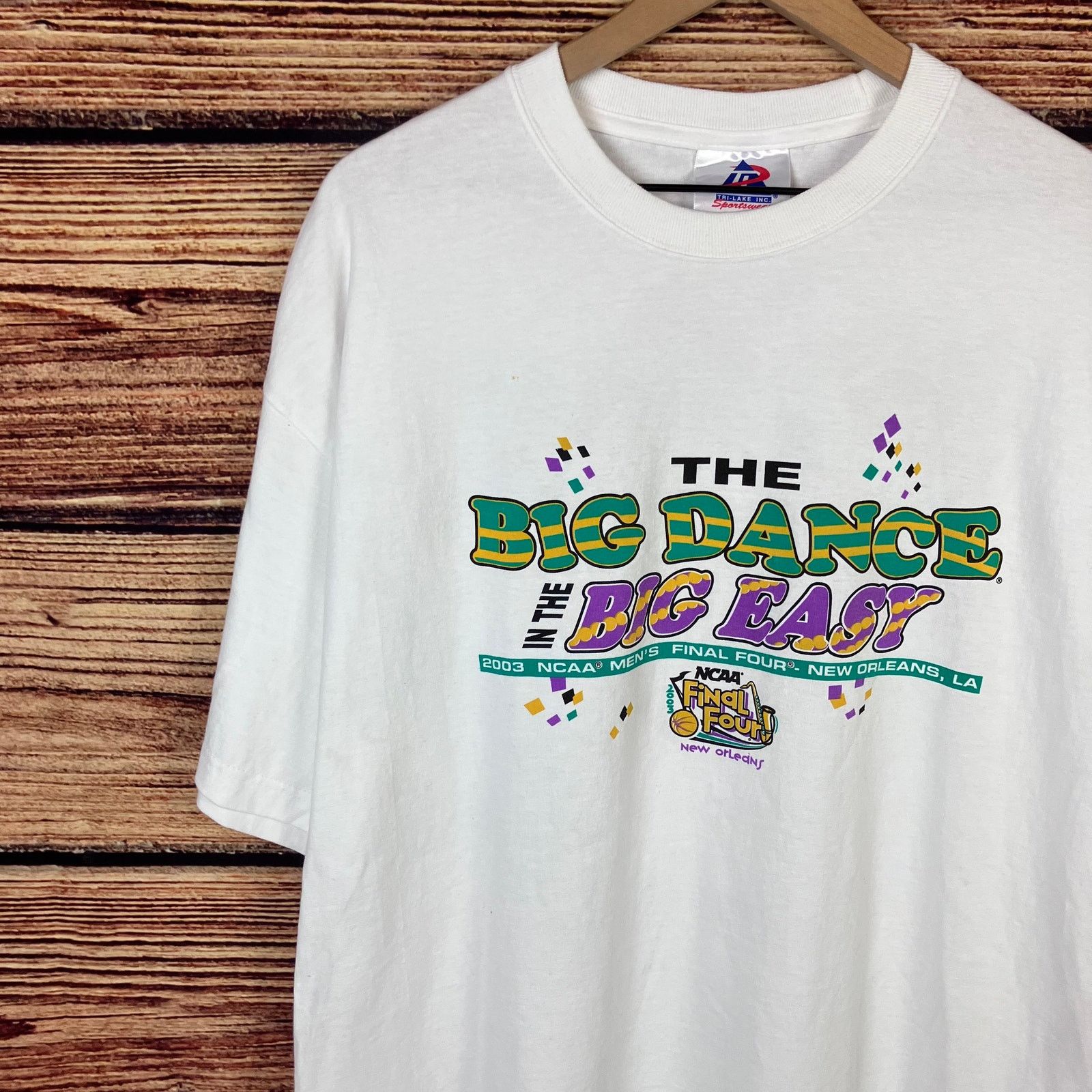 NCAA × Vintage Vintage 2003 NCAA March Madness Basketball T-shirt Size US XL / EU 56 / 4 - 7 Thumbnail