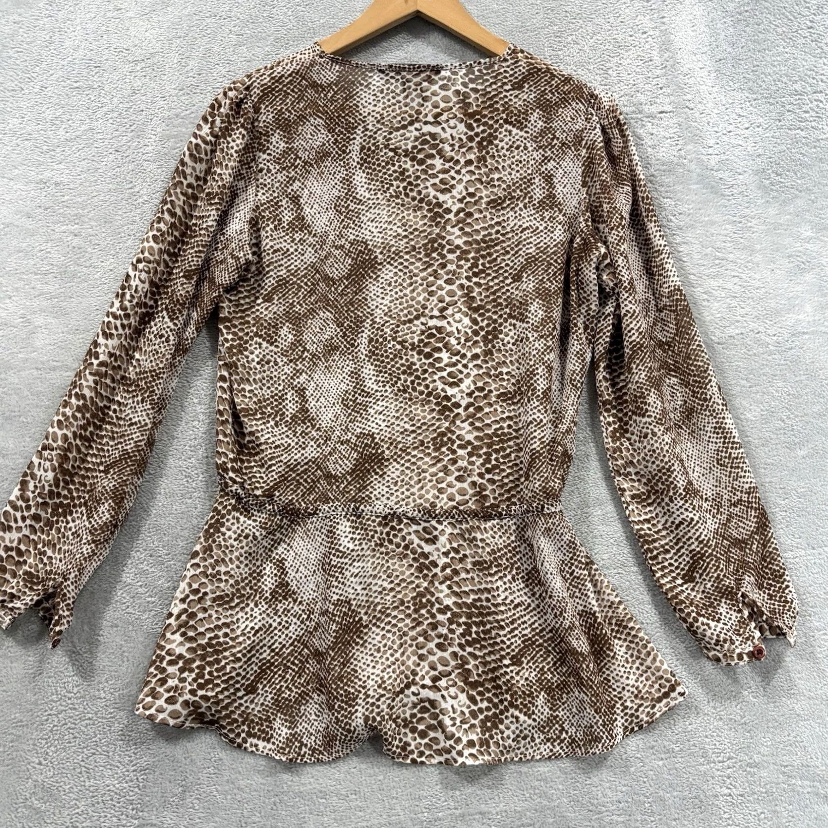 Vintage Susan Graver Blouse Women's XS Black Animal Print Belt Boho Y2K Top Size XS / US 0-2 / IT 36-38 - 4 Thumbnail