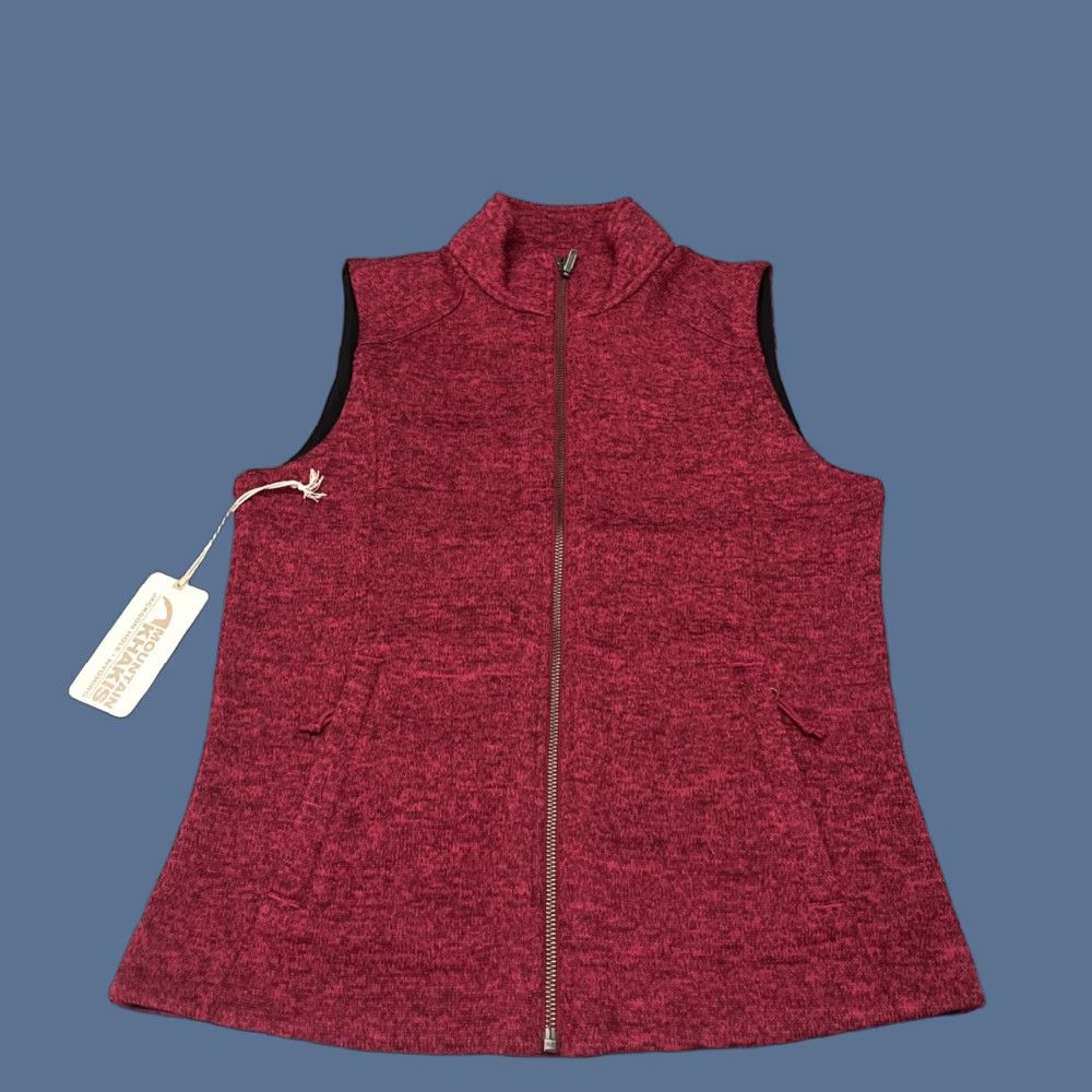 Mountain Khakis VINTAGE Mountain Khakis Vest Womens XS Sangria Mock Neck Zippered Pockets Active Vest Short Jacket/Coat (Polyester Knit) - Machine Washable Size XS / US 0-2 / IT 36-38 - 1 Thumbnail