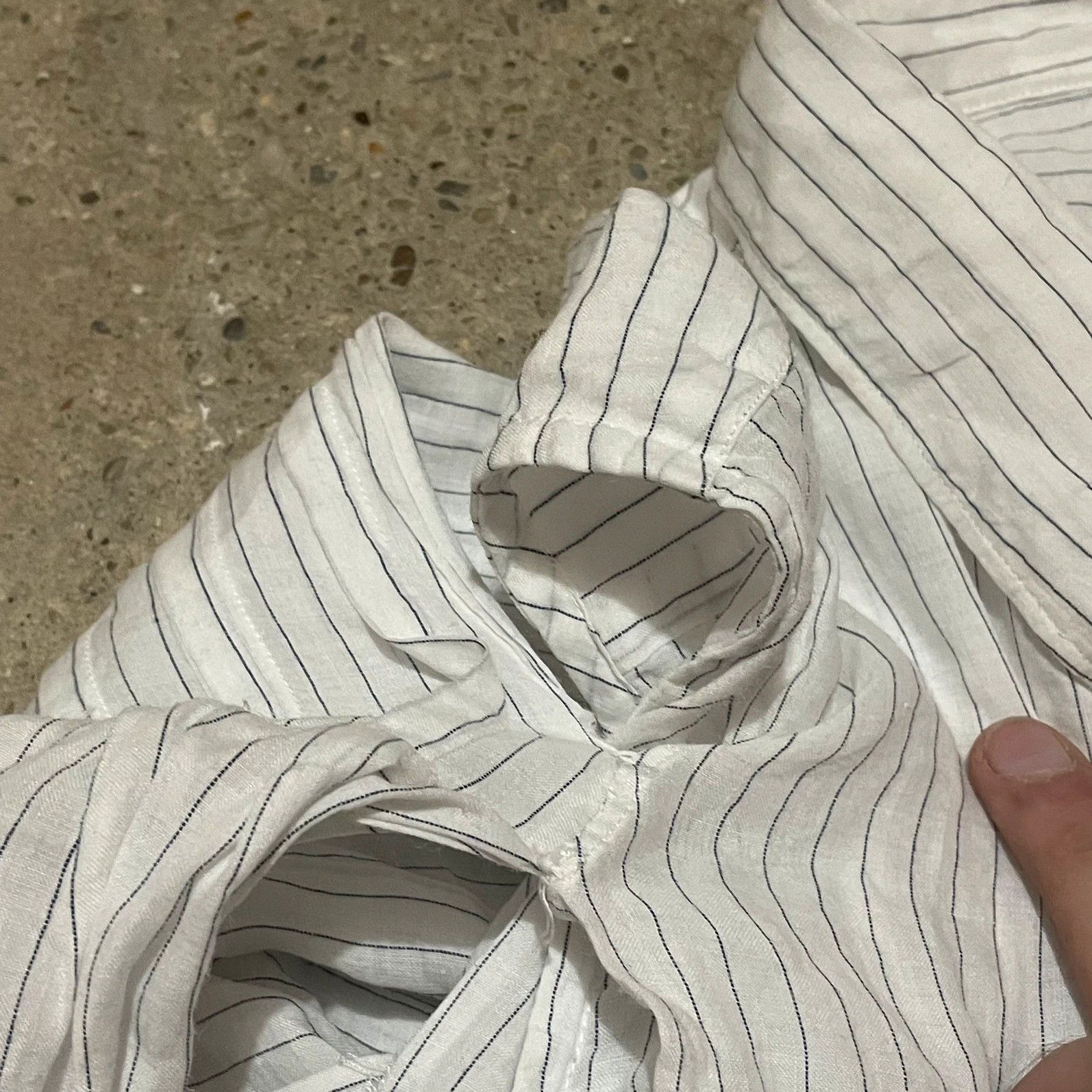 Comme des Garcons Comme des Graçons tao deconstructed shirt 2007 Size L / US 10 / IT 46 - 8 Thumbnail