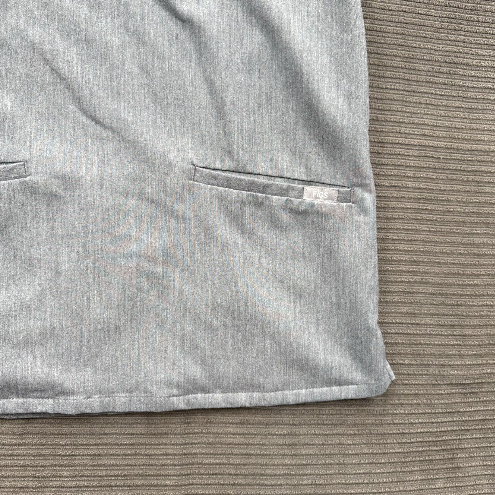Vintage FIGS Scrub Top Small Gray Polyester Nursing Medical Technical Collection Unisex S Size US S / EU 44-46 / 1 - 6 Thumbnail