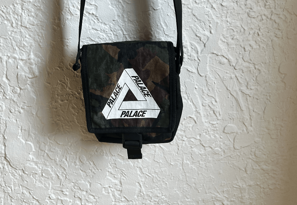 image of Palace Skateboards Realtree Camo Sling Shot Bag, Men's