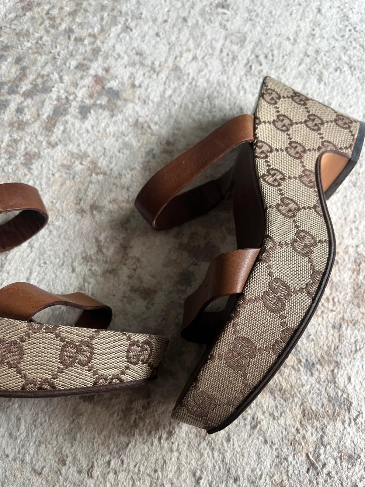 Gucci Gucci Sandals Sz US 5.5 EUR 35.5 2000s Monogram Leather Size US 5.5 / IT 35.5 - 3 Thumbnail