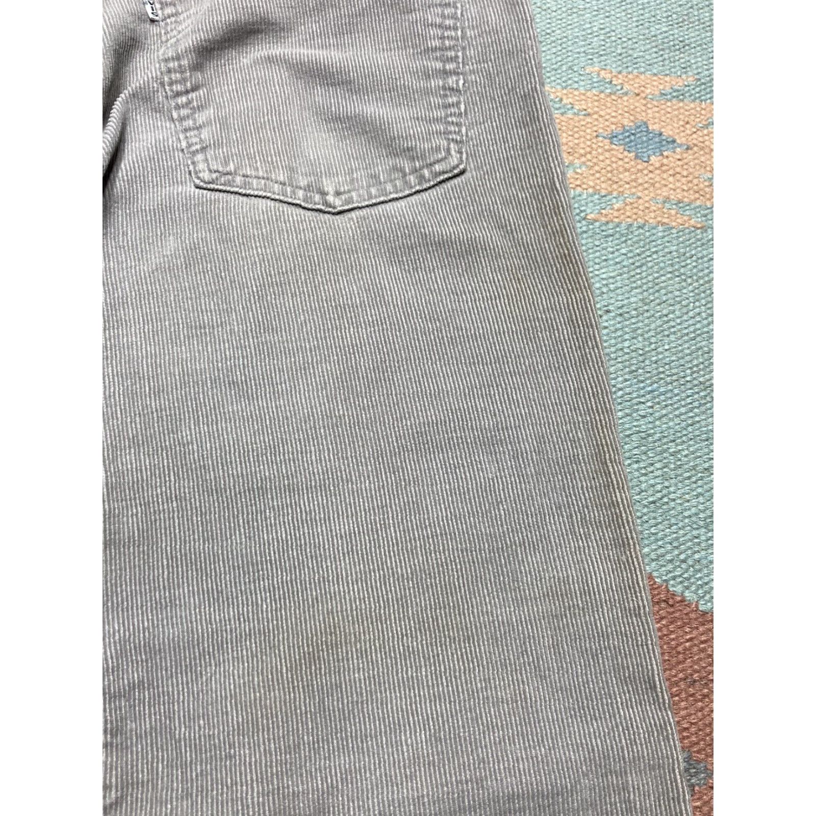 Levi's VINTAGE Levi’s 519 Corduroy Pants Straight 32x29 Gray Made in USA Mens Size US 32 / EU 48 - 4 Thumbnail
