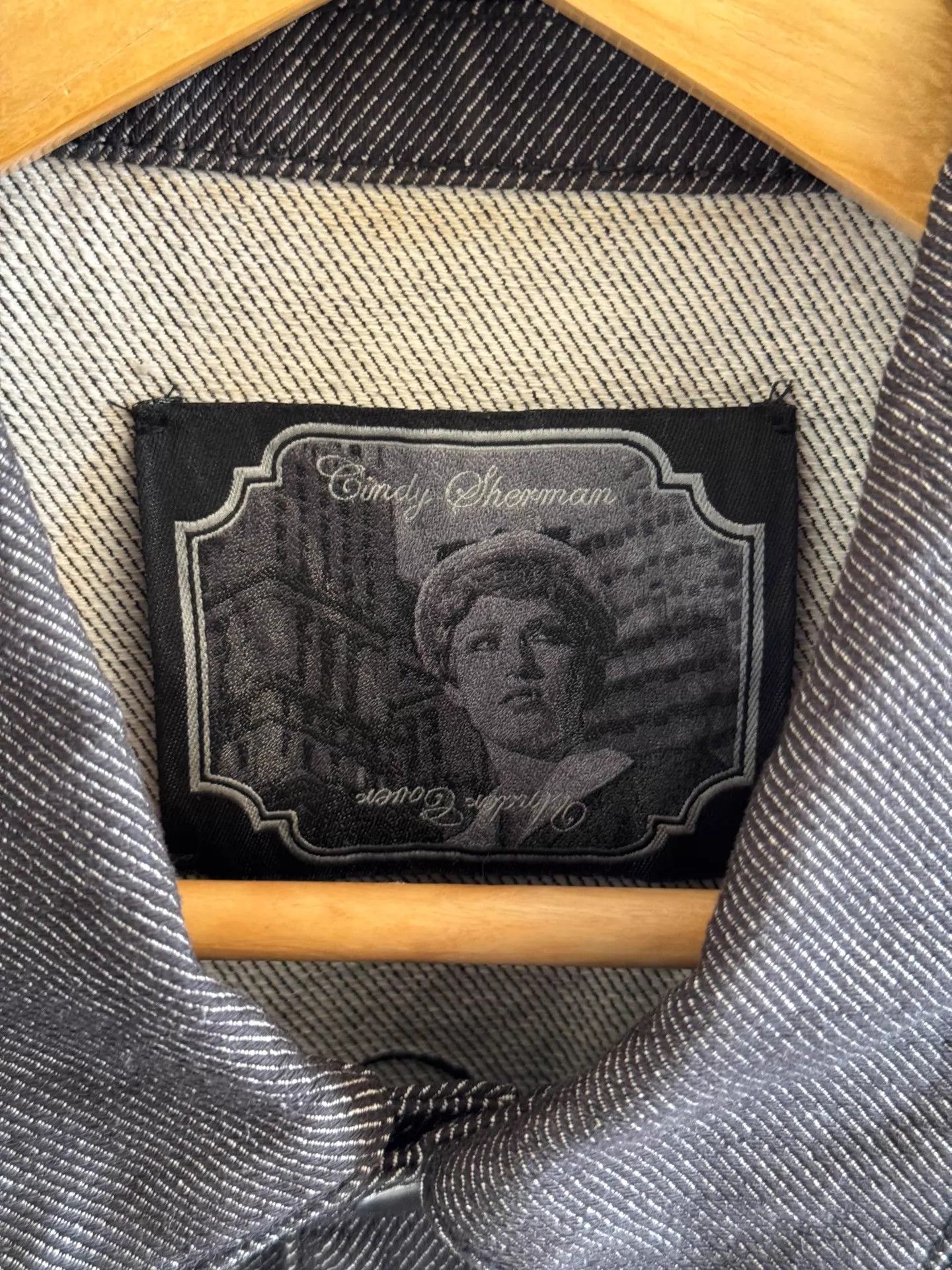 Undercover Undercover 20SS Cindy Sherman Jacquard Denim Coach Jkt SZ5 Size US XXL / EU 58 / 5 - 3 Thumbnail