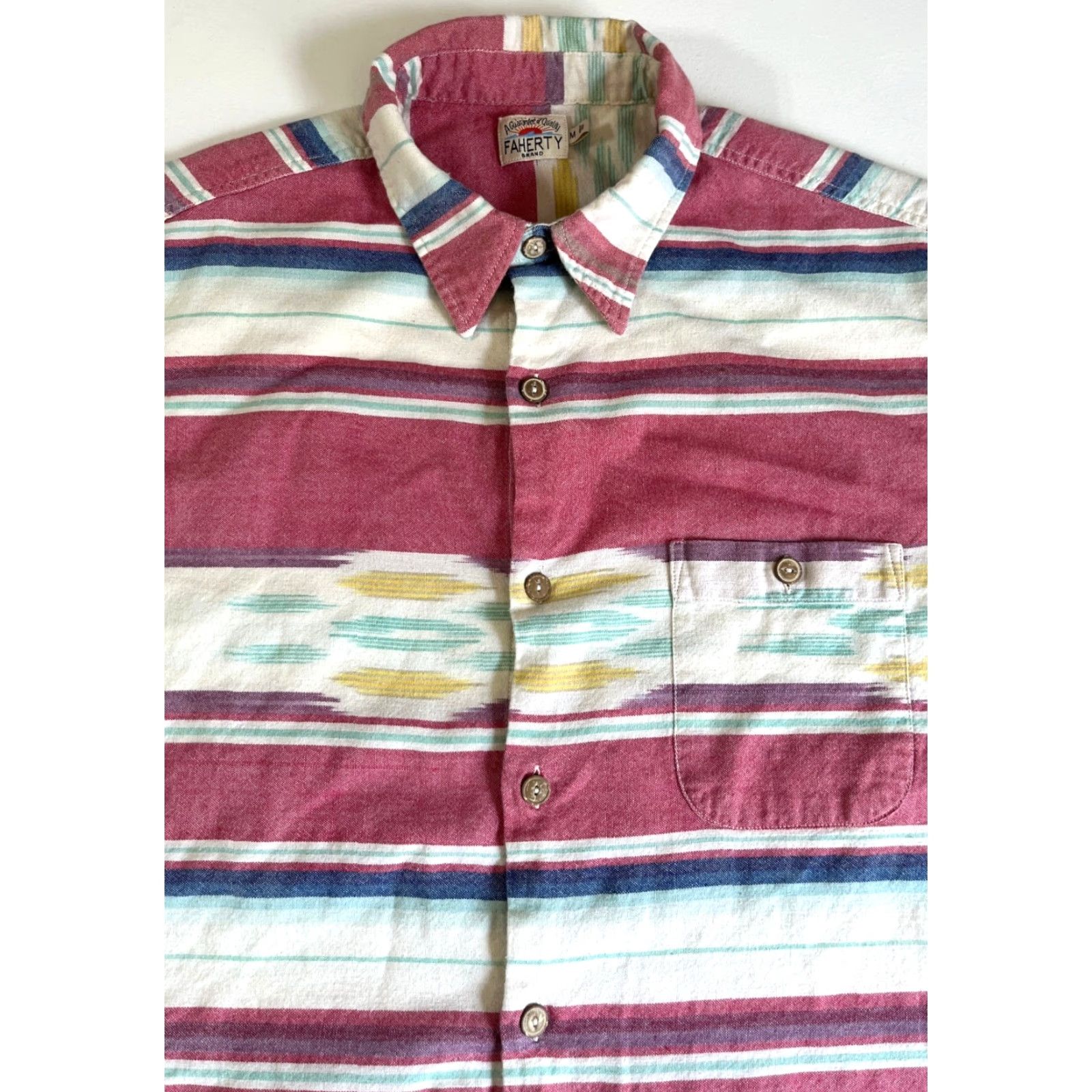 Faherty Faherty Men's Coast Shirt in Native Ikat Sz M Short Sleeve Button-Up Multicolor Cotton Shirt Mens Size US M / EU 48-50 / 2 - 4 Thumbnail