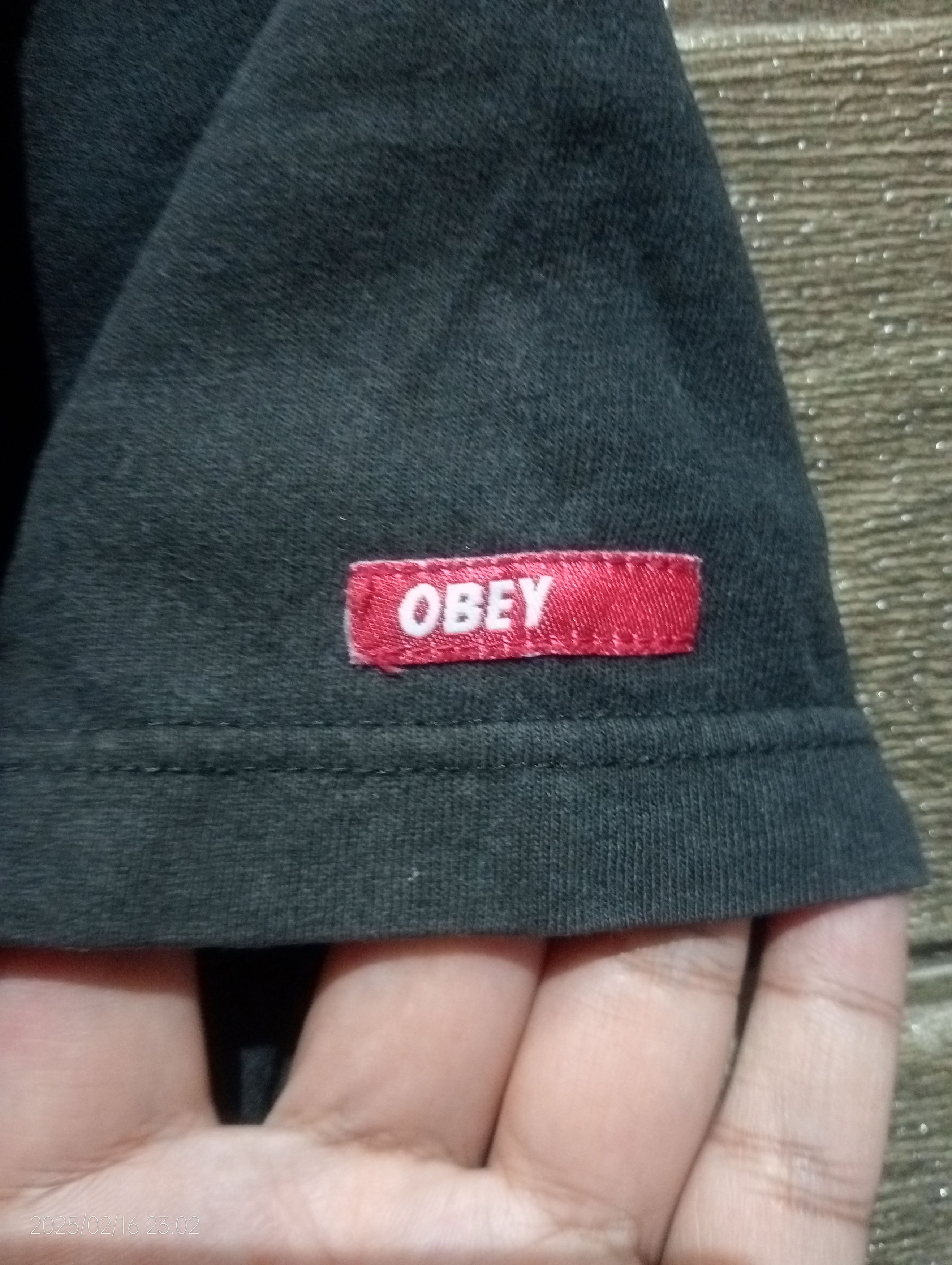 Obey Vintage Y2K Obey Box Logo Tee Very Rare Size US M / EU 48-50 / 2 - 2 Thumbnail