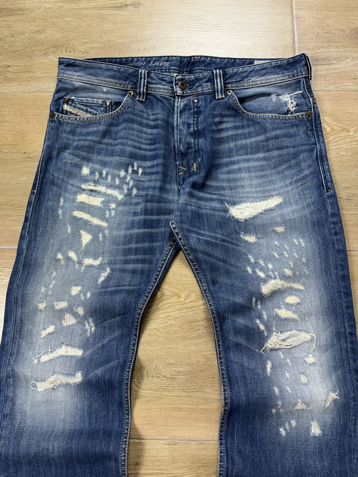 Diesel × Vintage Vintage Y2K Diesel Safado Distressed Denim Jeans Pants Size US 34 / EU 50 - 2 Thumbnail