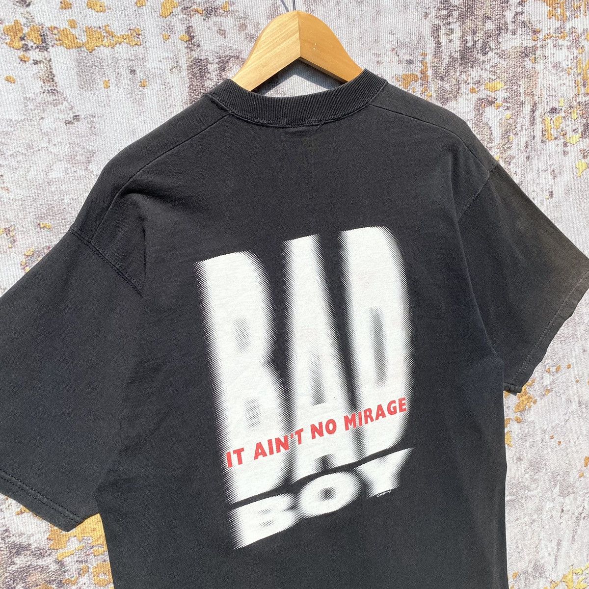 Vintage Vintage Bad Boy IT AIN’T NO MIRAGE Tee Bad Boy 1995 Sunfaded Size US M / EU 48-50 / 2 - 5 Thumbnail