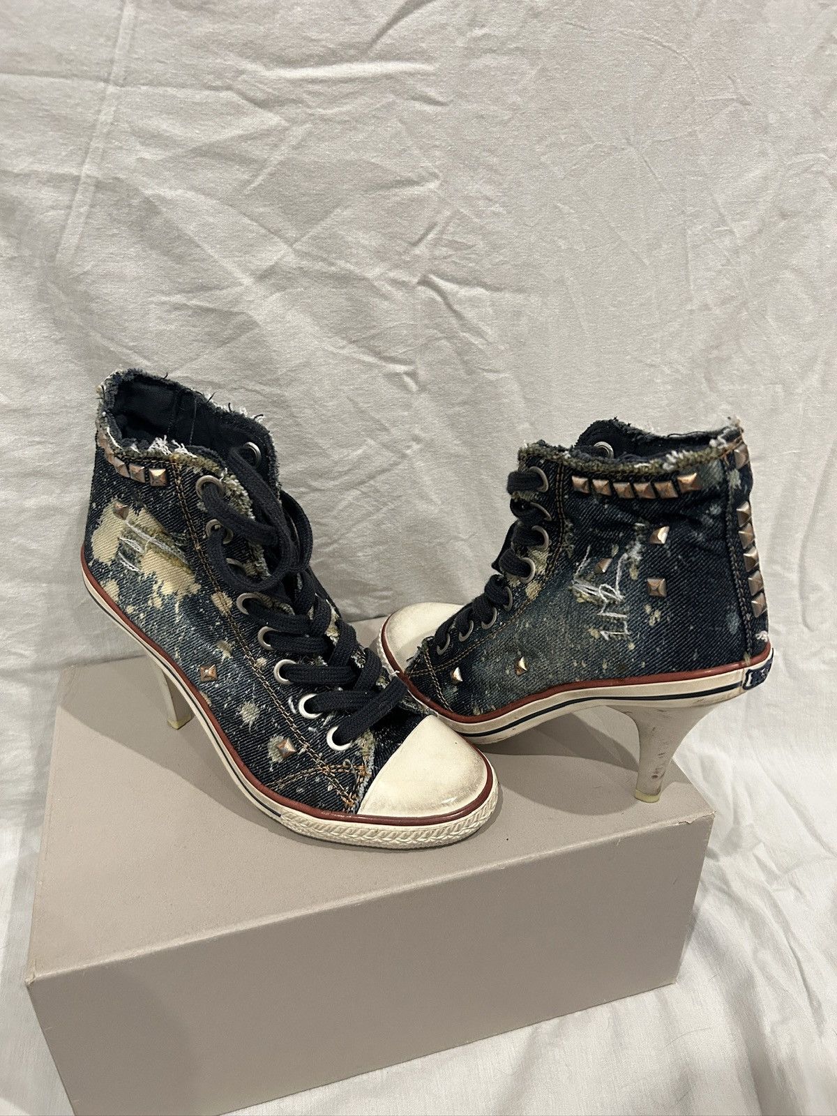 Converse Jean-style Converse heel hybrids 2000s Size US 6 / IT 36 - 1 Thumbnail