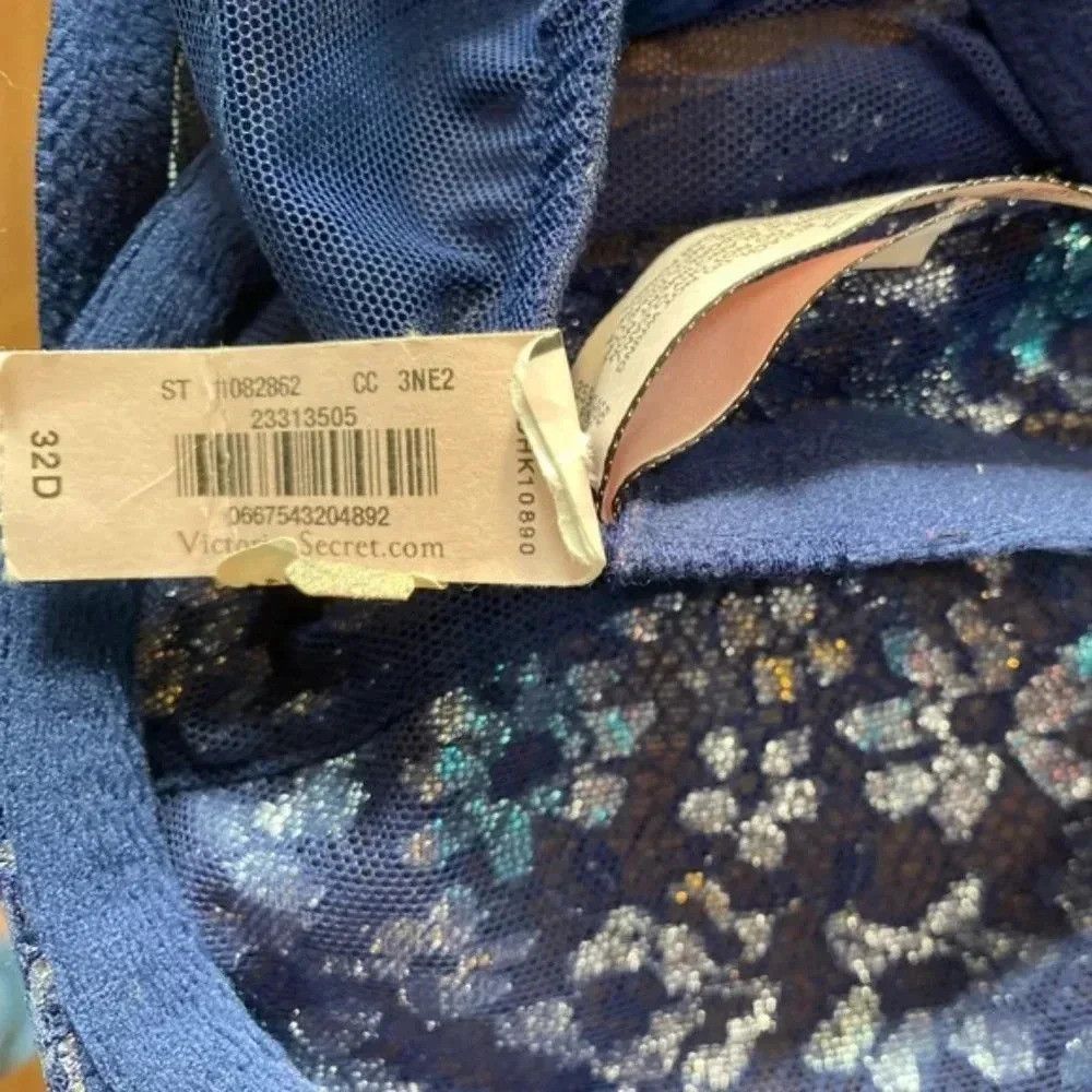 Victoria's Secret VICTORIA’S SECRET | Dream Angels Unlined Demi Bra 32D Size ONE SIZE - 6 Thumbnail