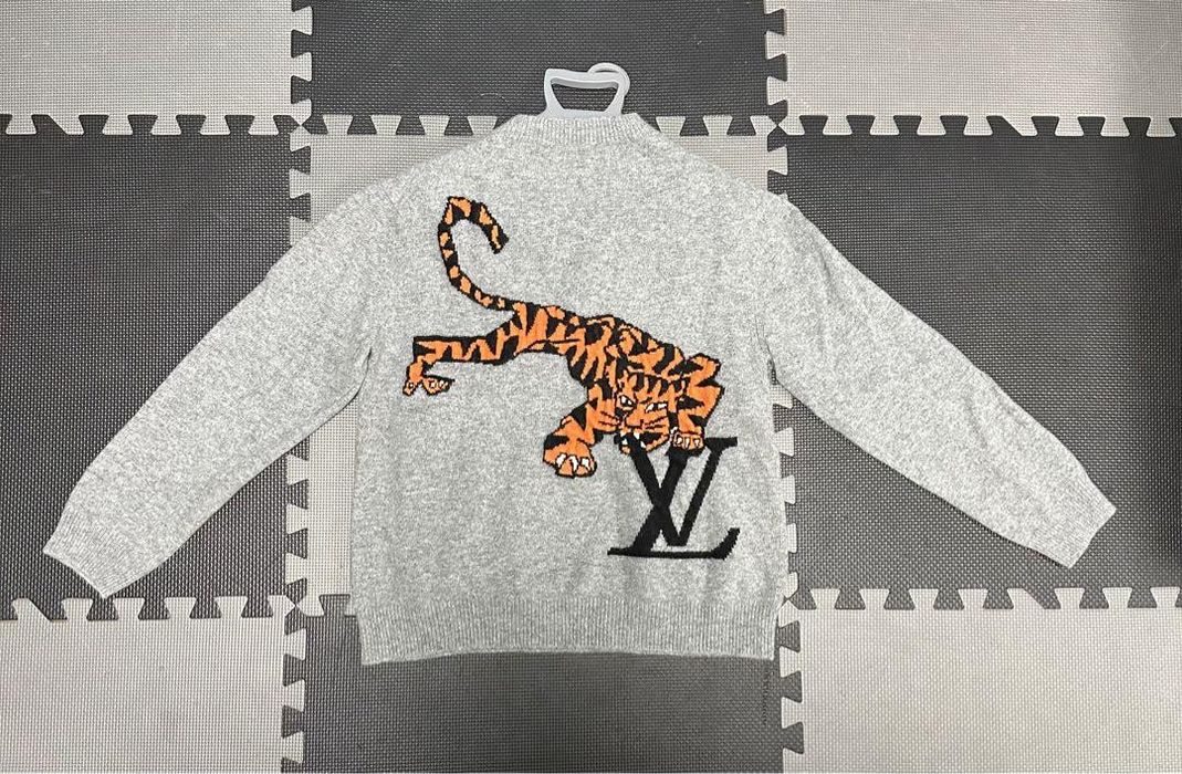 Louis v best sale tiger sweatshirt