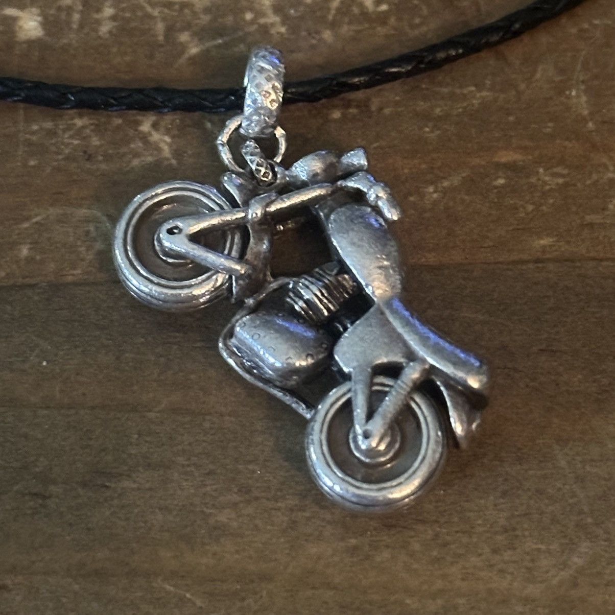 Other Unisex motorcycle pendant cord necklace Size ONE SIZE - 3 Thumbnail