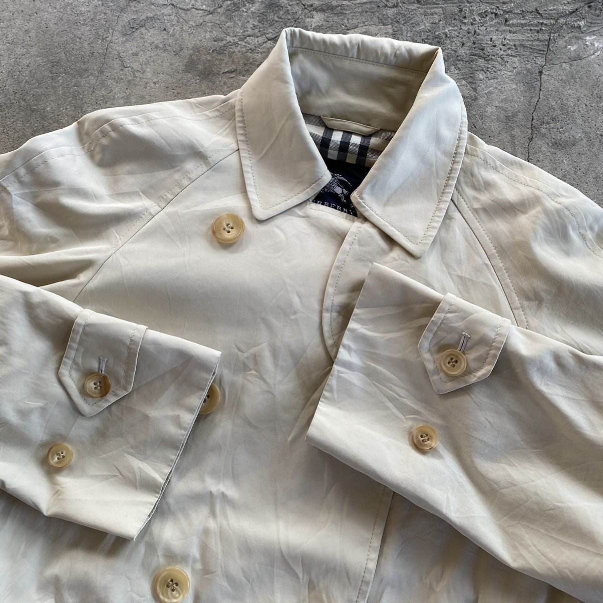 Burberry BURBERRY Double Breasted Trench Coat Size US XXS / EU 40 - 8 Thumbnail