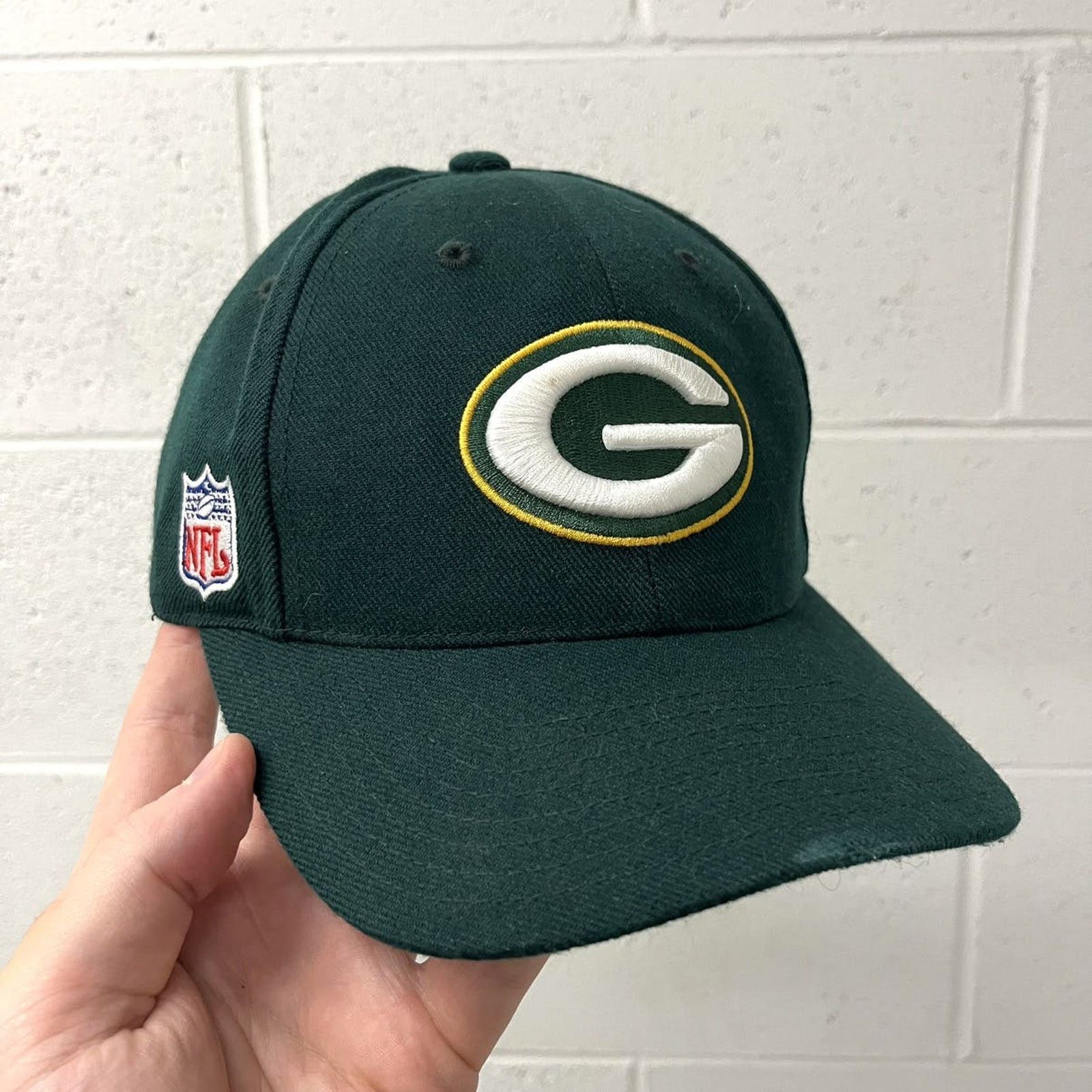Vintage Vintage 2000’s Reebok Green Back Packers Hat Green O/S Size ONE SIZE - 1 Thumbnail