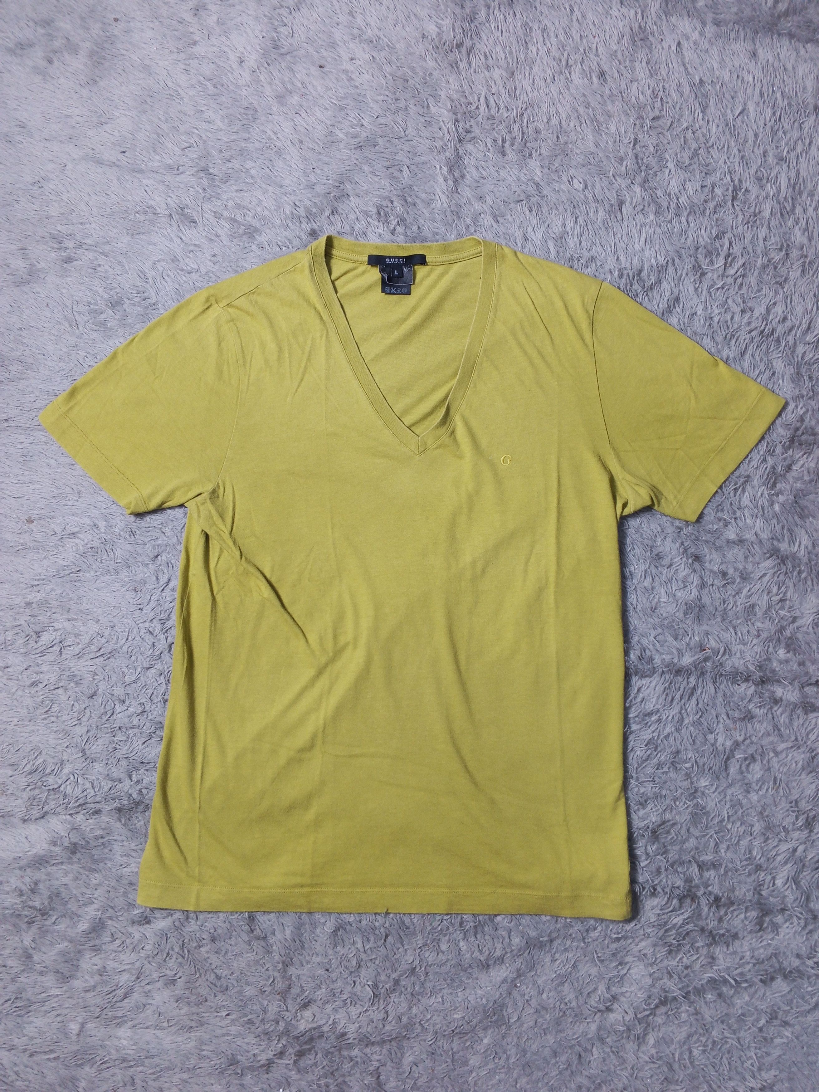 Gucci Gucci V Neck Tshirt Size US L / EU 52-54 / 3 - 1 Thumbnail