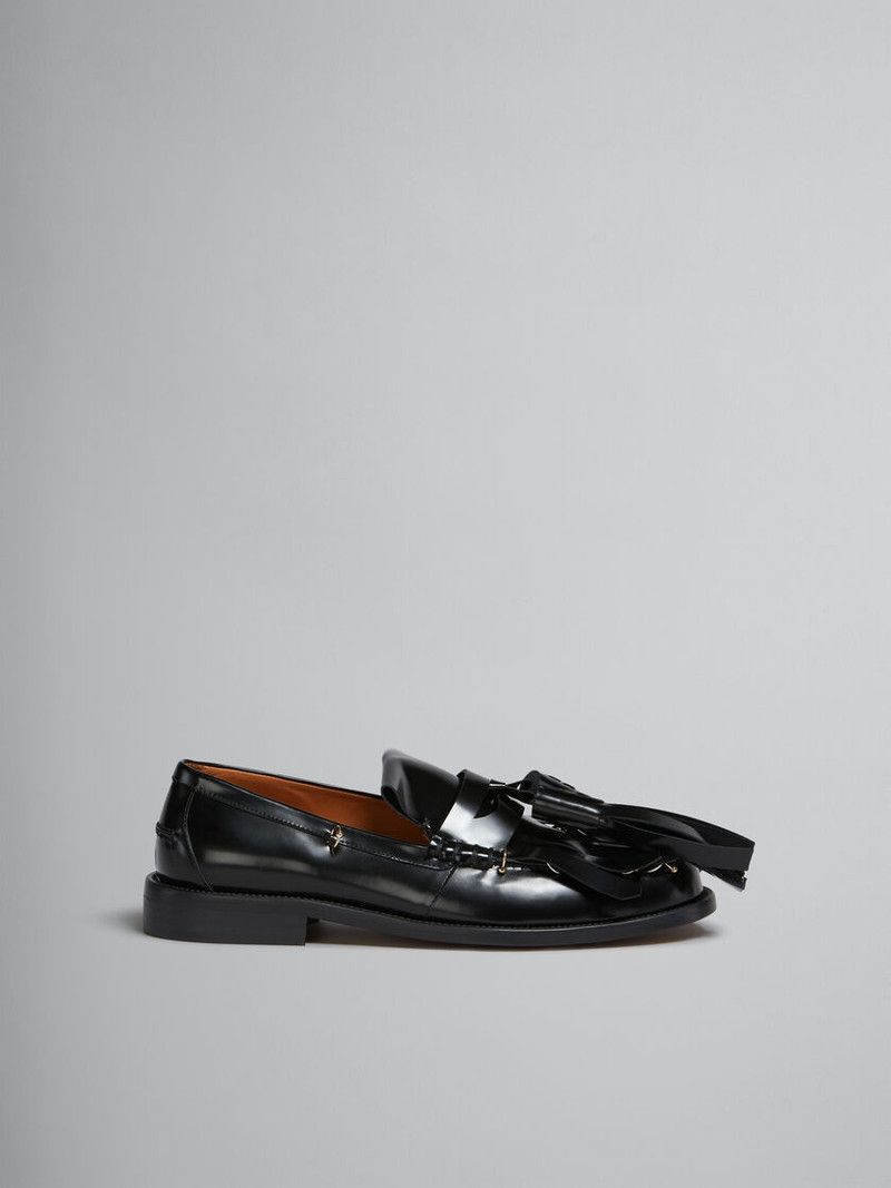 o1w1db11225 Bambi Tasselled Loafers in Black