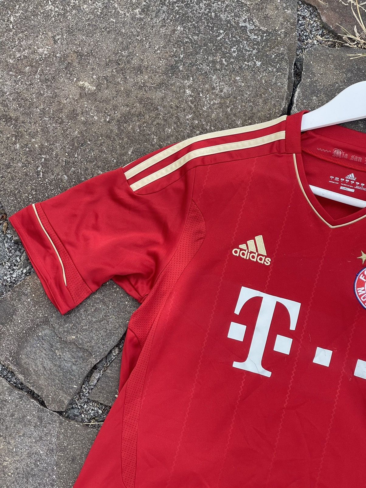 Adidas 2011 Adidas Bayern Munich red soccer jersey y2k Size US S / EU 44-46 / 1 - 4 Thumbnail