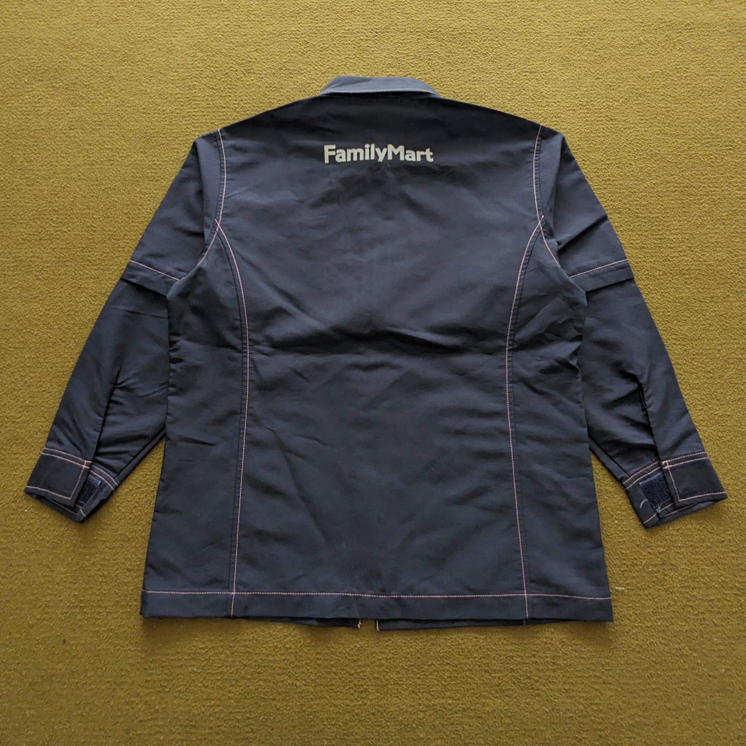 Vintage Vintage Family Mart Japanese Brand Workers Jacket Size US L / EU 52-54 / 3 - 3 Thumbnail