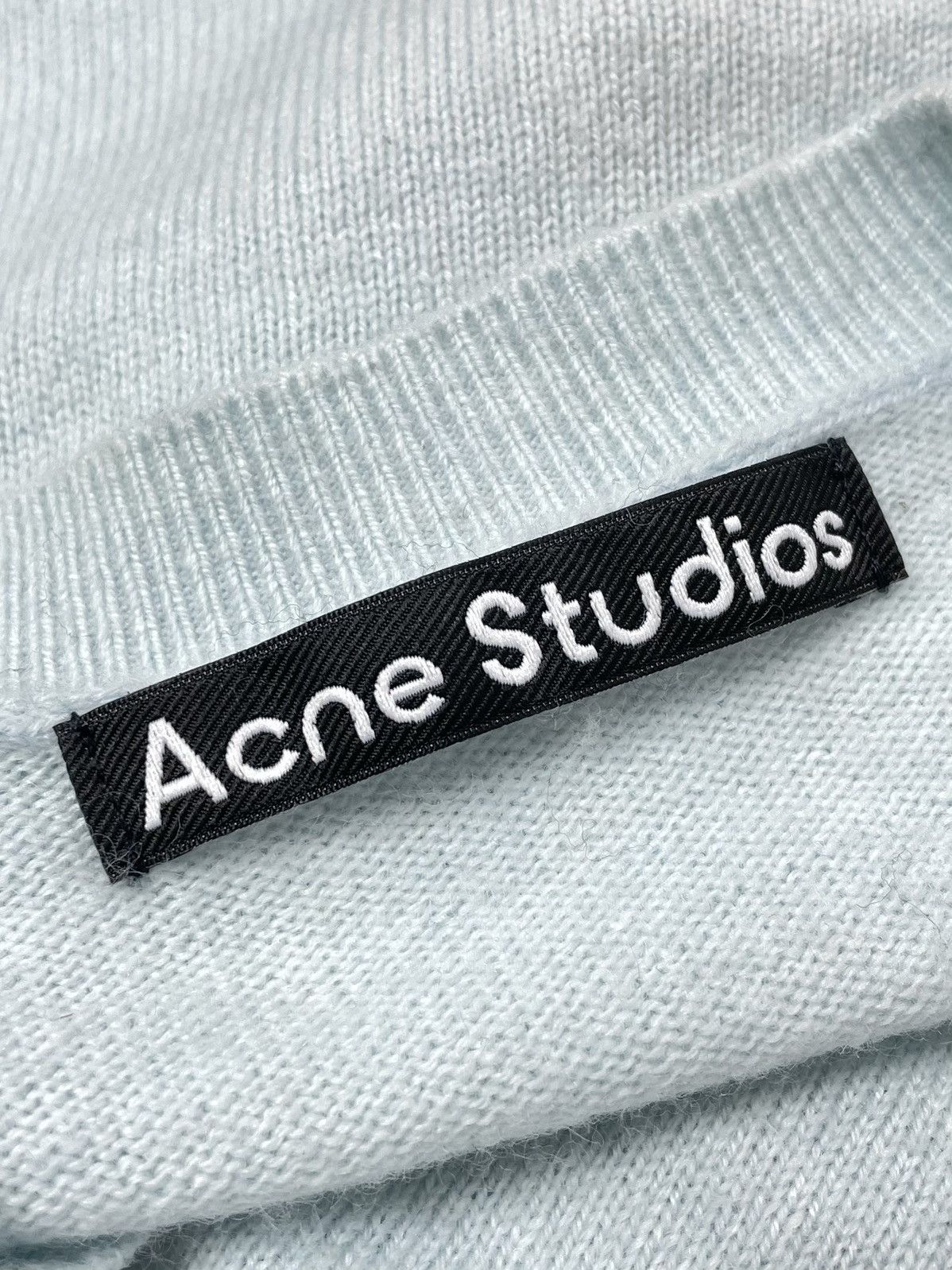 Acne Studios ACNE STUDIOS Face Logo Wool Knit Cardigan – Size S Size S / US 4 / IT 40 - 15 Thumbnail