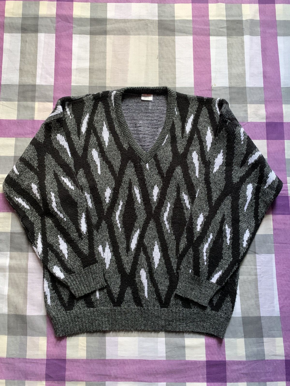 Vintage Sweater Vintage Style XL 100% Acrylic Size US XL / EU 56 / 4 - 1 Thumbnail