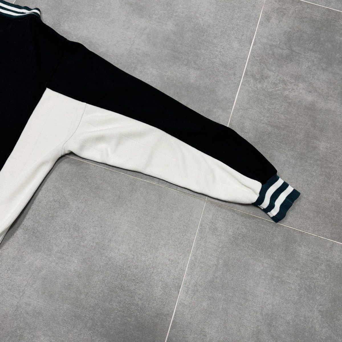 Christian Dior Monsieur × Vintage Vintage Christian Dior Monsieur Track Jacket Size M Size US M / EU 48-50 / 2 - 22 Thumbnail
