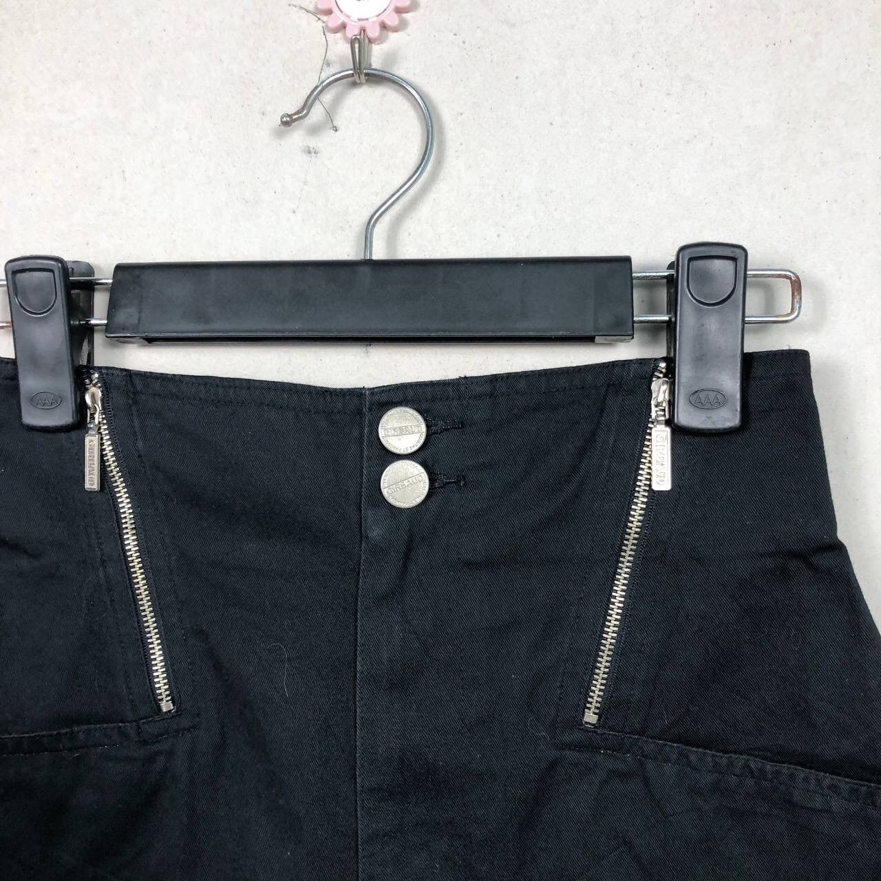 Marithe + Francois Girbaud Ultra Denim Marithe Francois Girbaud Short Pants Size 23" - 3 Thumbnail