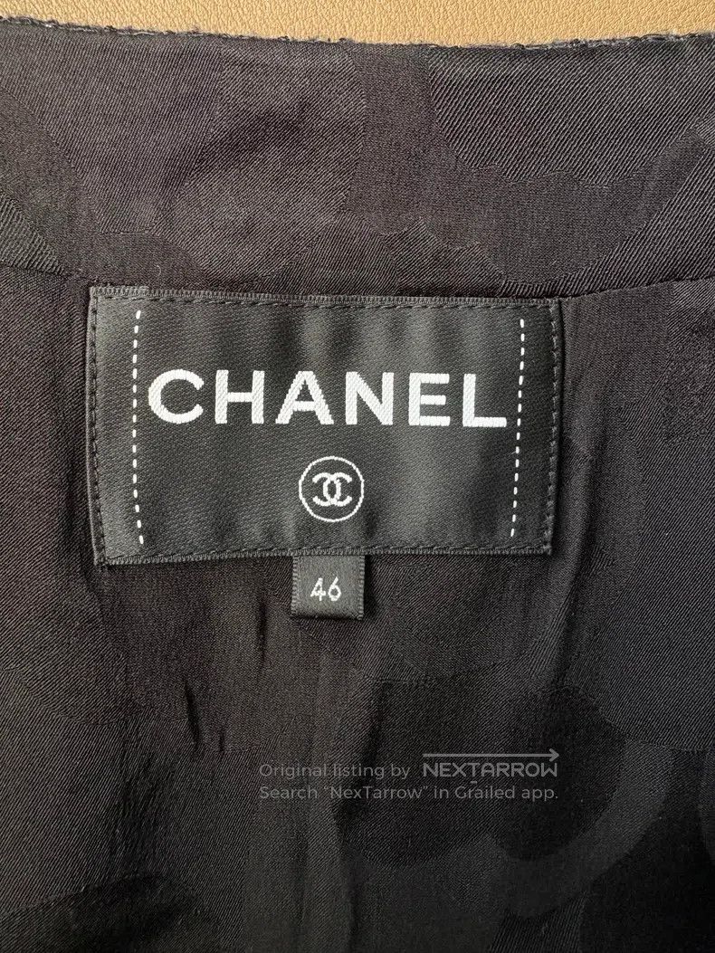 Chanel Chanel 24p black rolled-edged camelia classic small black Size L / US 10 / IT 46 - 6 Thumbnail