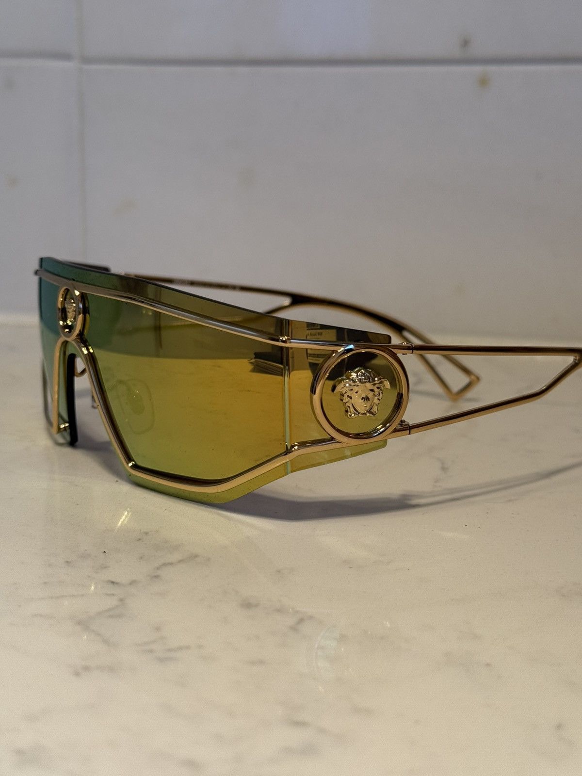 Versace Versace Gold Mirrored Sunglasses Size ONE SIZE - 5 Thumbnail