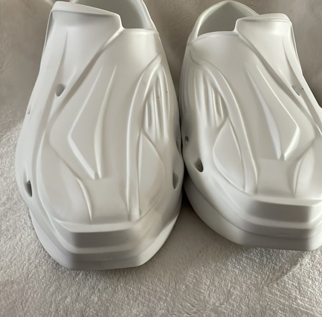 1017 ALYX 9SM Alyx white slip-ons Size US 12 / EU 45 - 4 Thumbnail