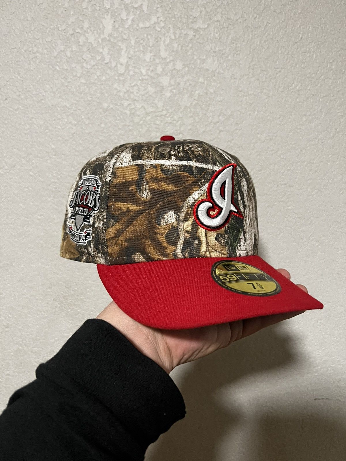 image of Hat Club x Myfitteds Trendsetter805 Cleveland Indians Real Tree Camo in Black, Men's