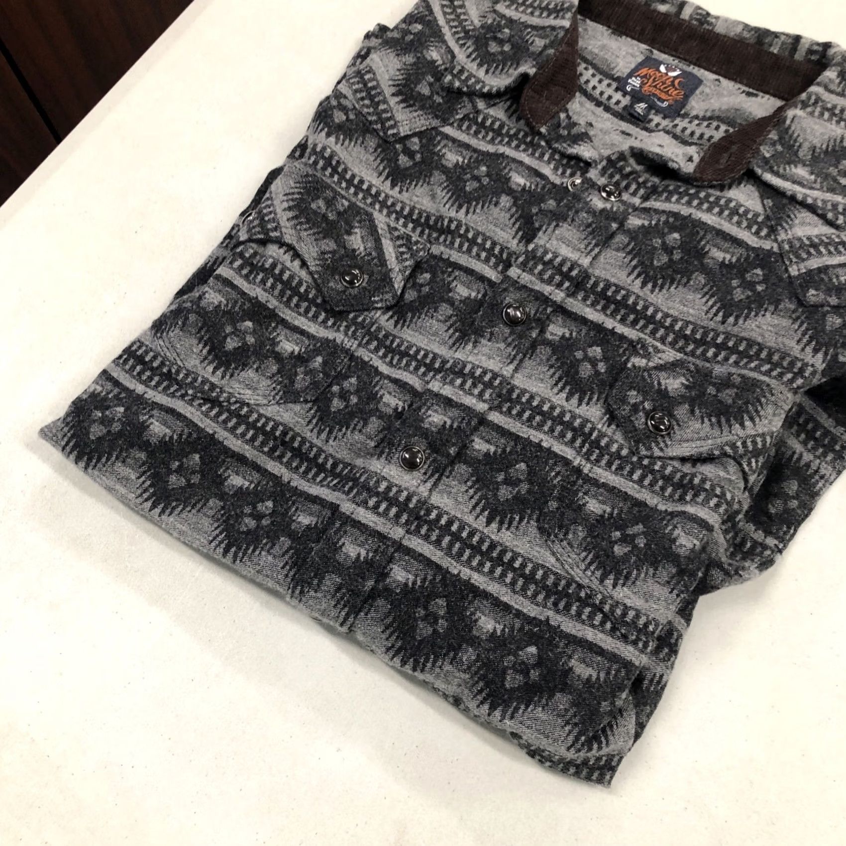 Vintage Moon Shine Spirit Shirt Mens M Black Gray Pearl Snap LS Aztec Paisley Western Rare Size US M / EU 48-50 / 2 - 4 Thumbnail