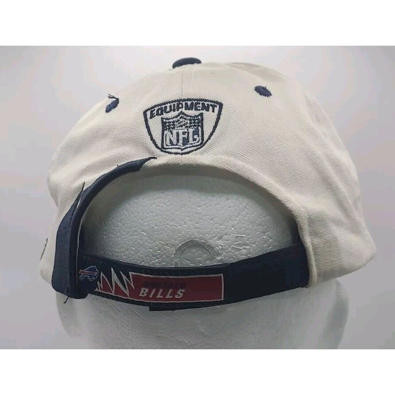Reebok Vintage Buffalo Bills Reebok Sharktooth Strapback Hat Cap Size ONE SIZE - 4 Thumbnail