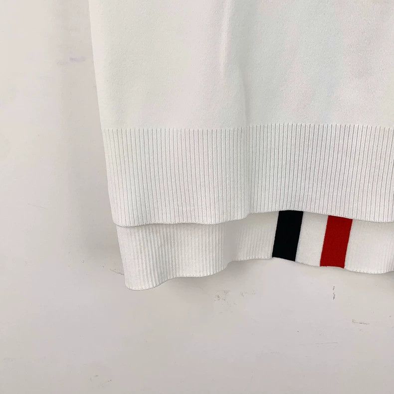 Thom Browne Thom Browne White back striped round neck short sleeves Size XS / US 0-2 / IT 36-38 - 4 Thumbnail