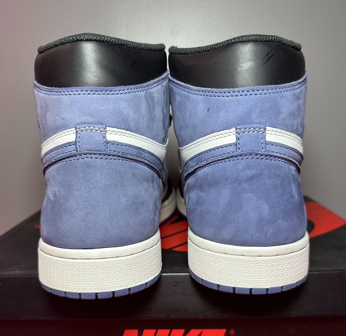 Jordan Brand Size 12 - Air Jordan 1 Retro OG High Blue Moon Size US 12 / EU 45 - 3 Thumbnail