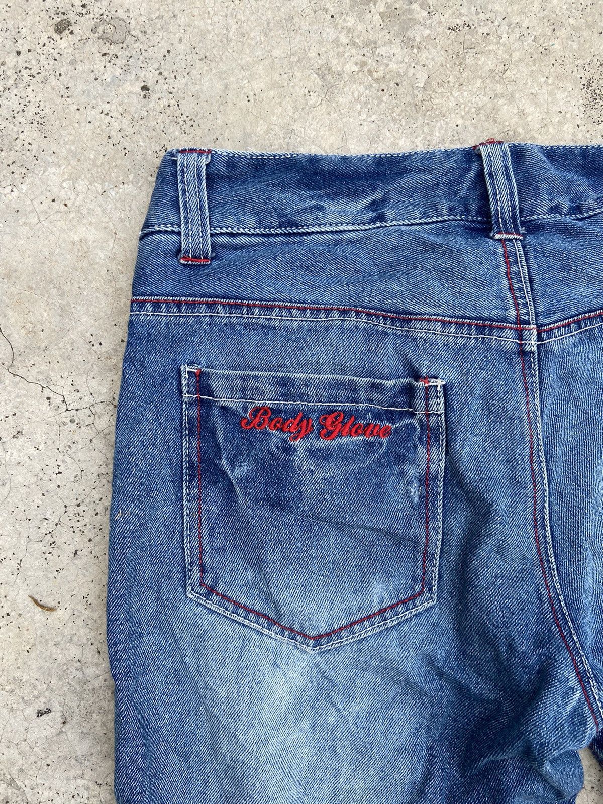 Body Glove 🔥 Body Glove short jeans street fashion distressed Size US 31 - 8 Thumbnail