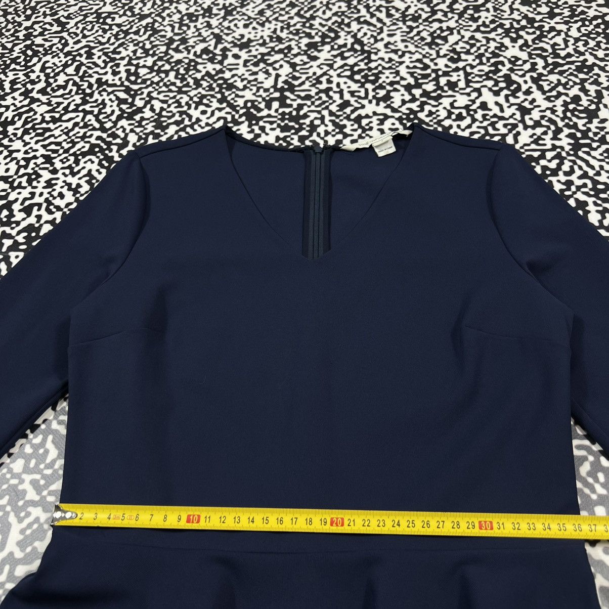 Diane von Furstenberg Diane Von Furstenberg Nylon Flared Mini Dress Luxury Style Size M / US 6-8 / IT 42-44 - 21 Thumbnail