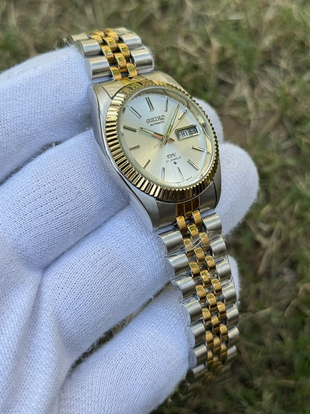 Seiko Seiko 5 DX Fluted Bezel Automatic 6309 Japanese mens Watch Size 36 - 15 Thumbnail