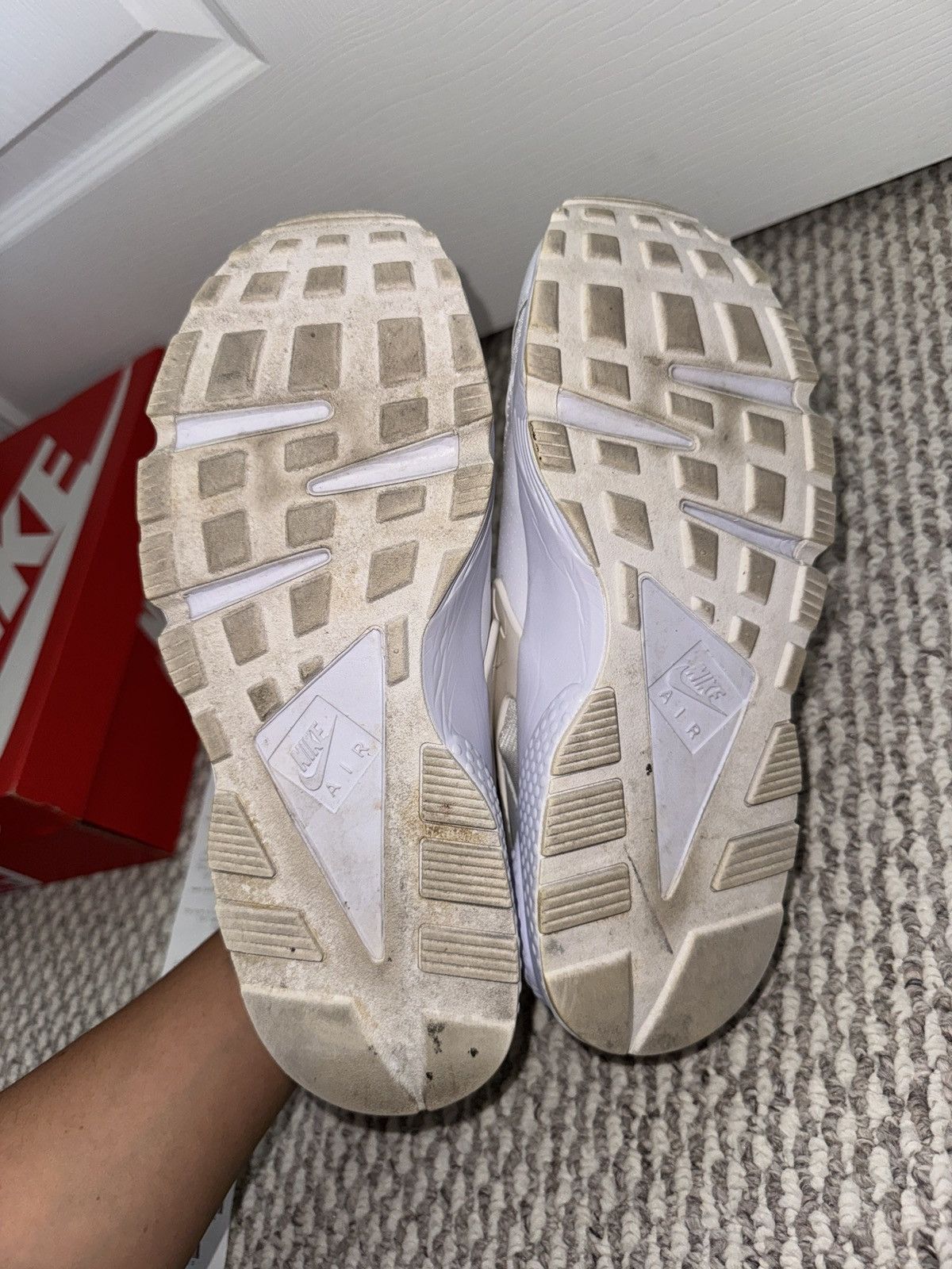 Nike Nike Air Huarache “White / Pure Platinum” (318429-111)10.5 Size US 10.5 / EU 43-44 - 5 Thumbnail