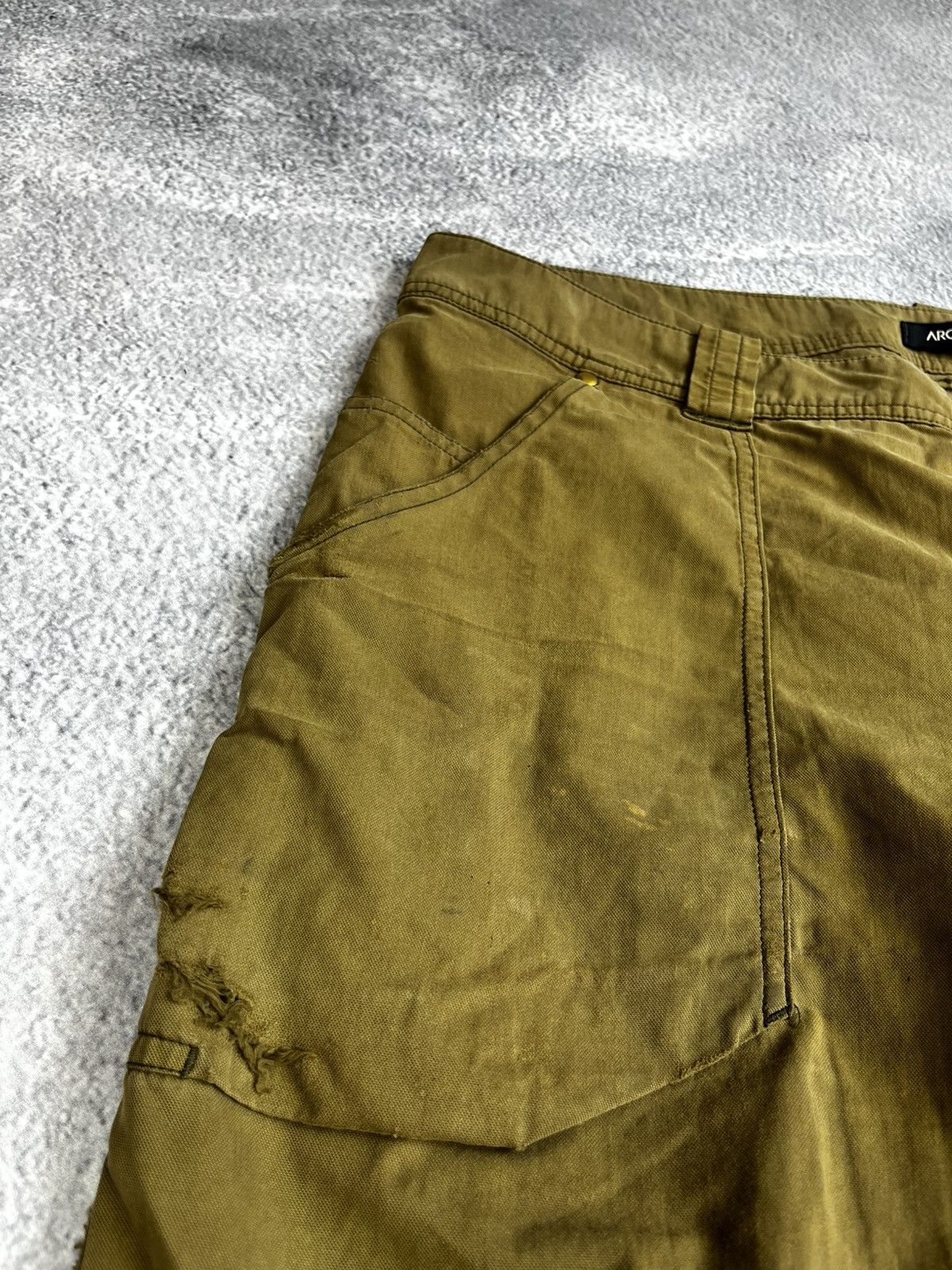 Arc'teryx Arc’teryx gorp core distressed pants Size US 36 / EU 52 - 7 Thumbnail