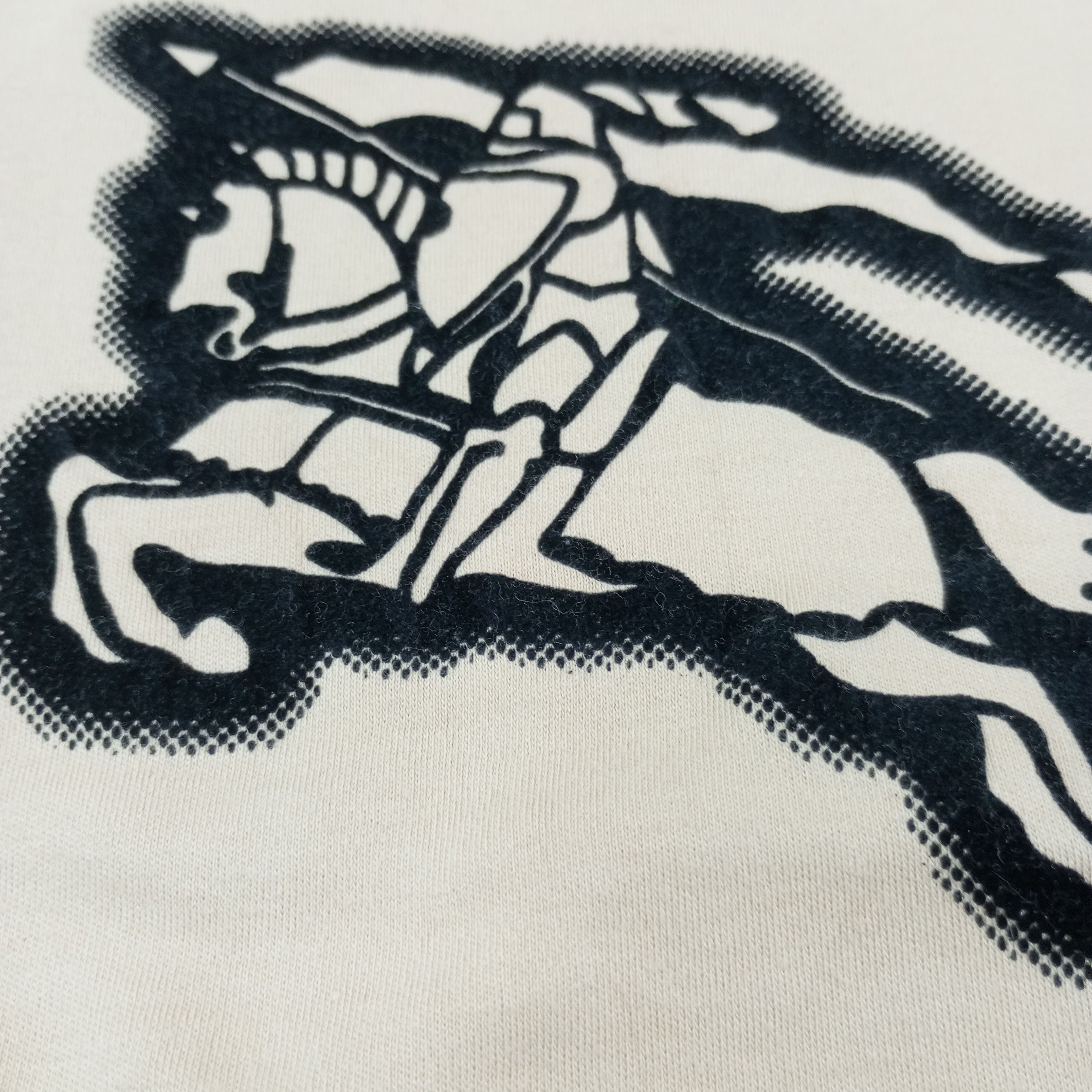 Burberry × Vintage Burberry London Fashion Brand Logo Design Custom Art Tshirt Size S / US 4 / IT 40 - 8 Thumbnail