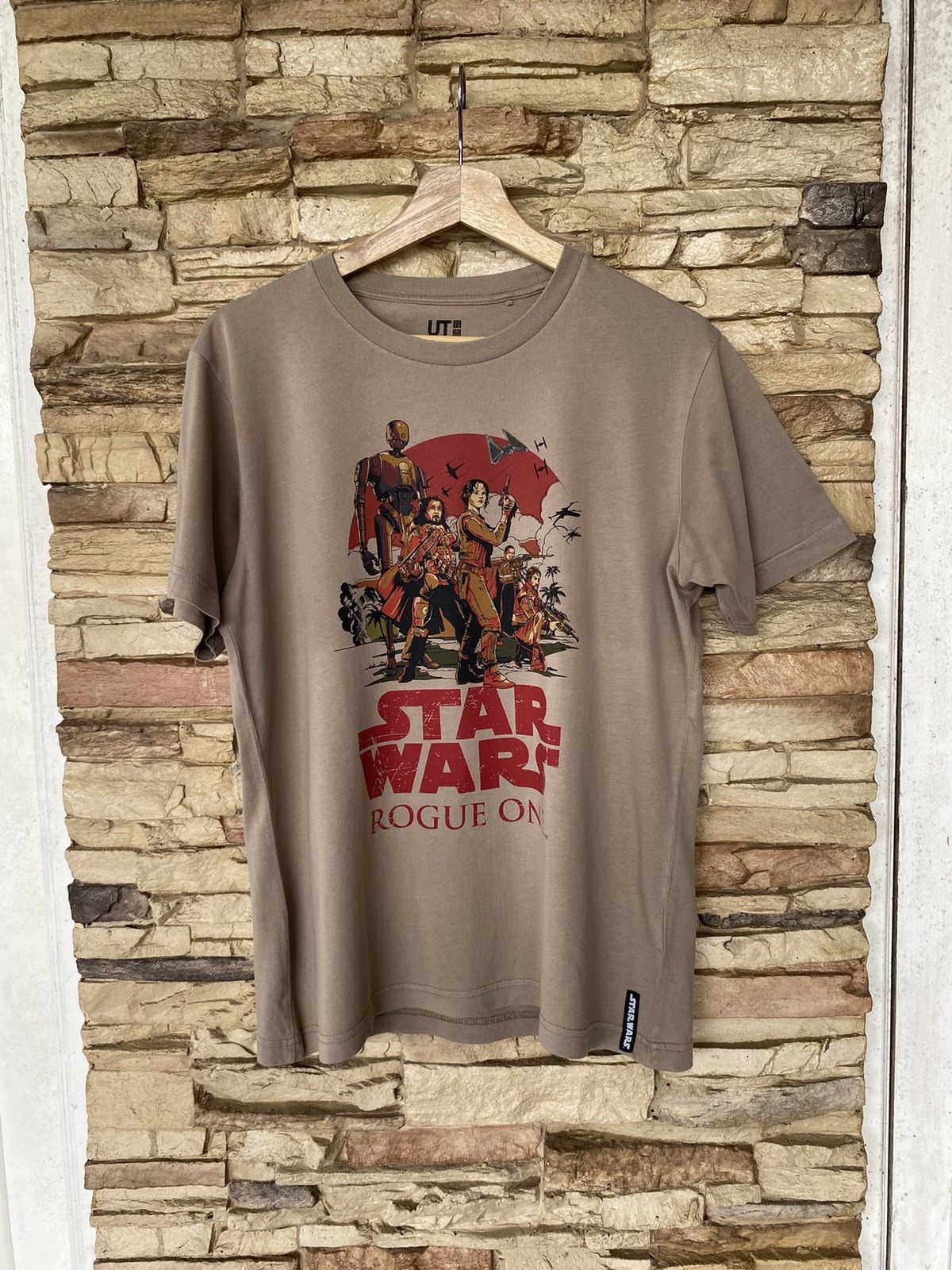 Star Wars × Uniqlo × Vintage Uniqlo Star Wars Rogue One Tee Size US M / EU 48-50 / 2 - 1 Thumbnail